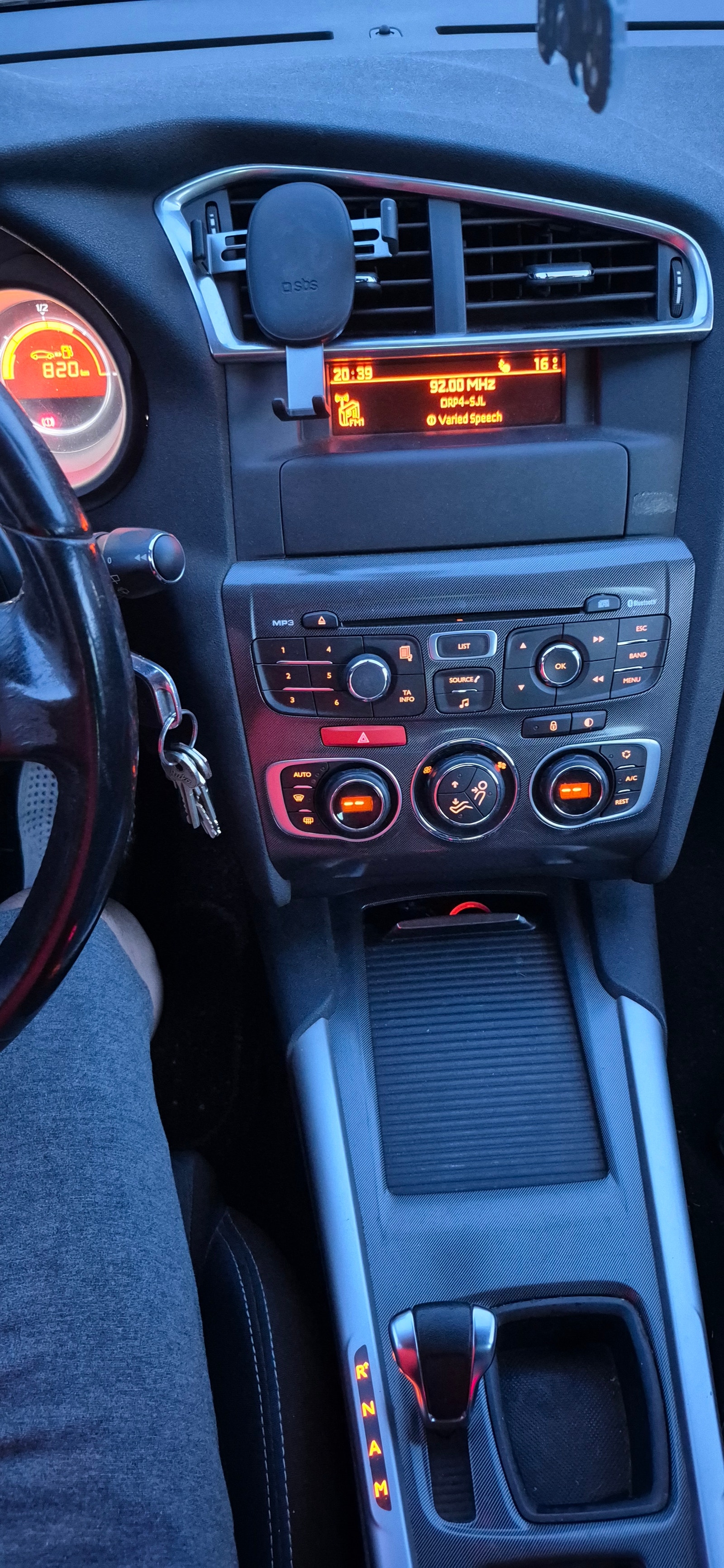 Citroen C4 til salg hos Nabilli