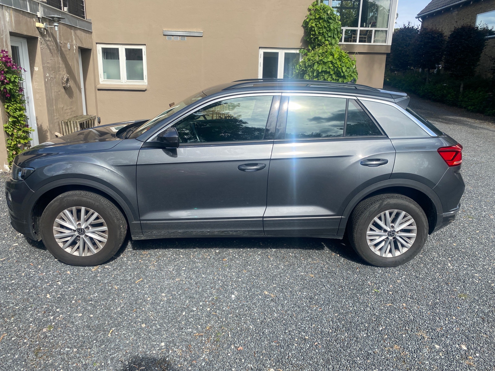 VW T-Roc til salg hos Nabilli