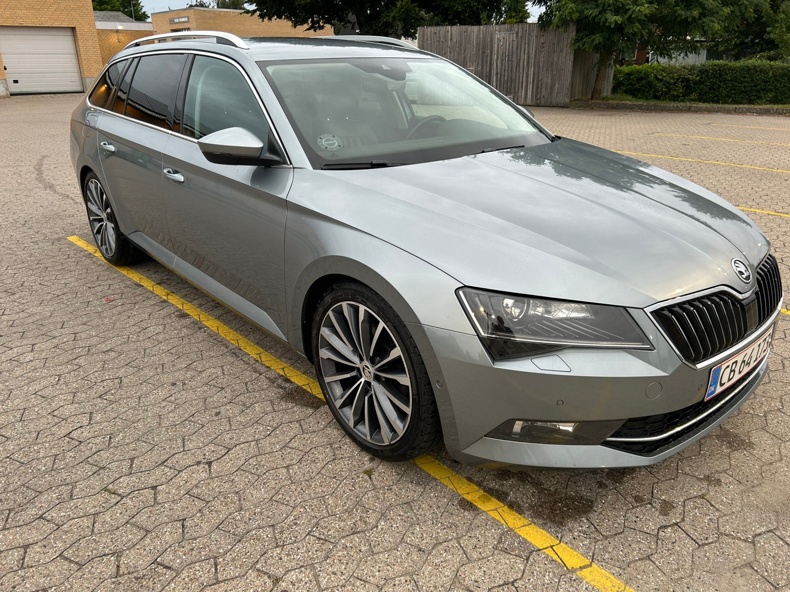 Skoda Superb til salg hos Nabilli