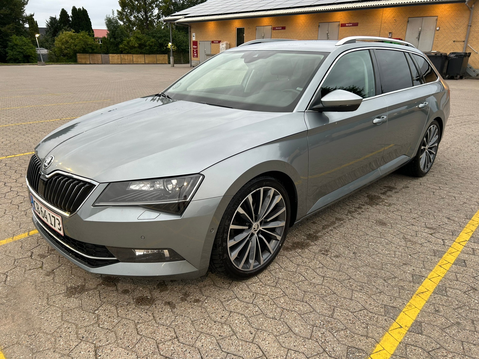 Skoda Superb til salg hos Nabilli
