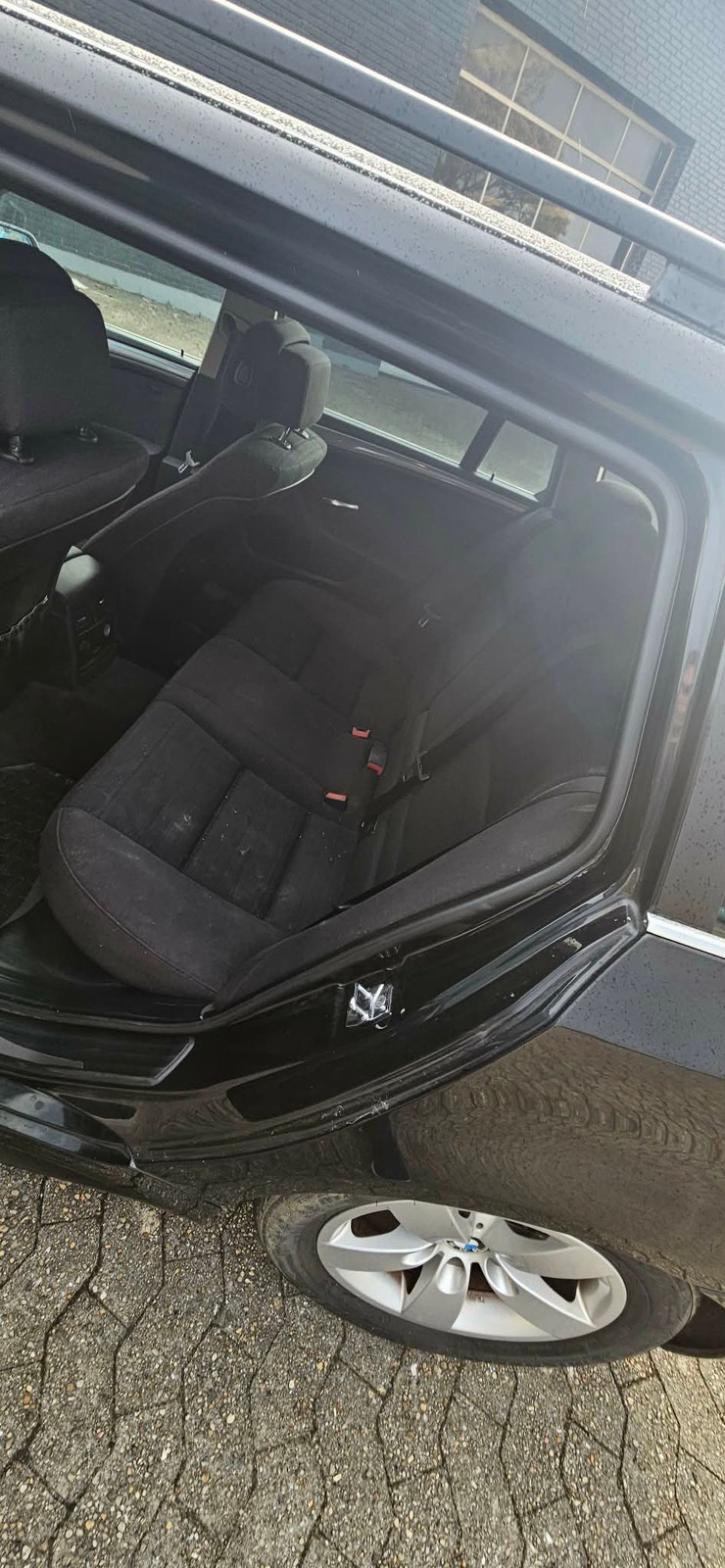 BMW 525i til salg hos Nabilli