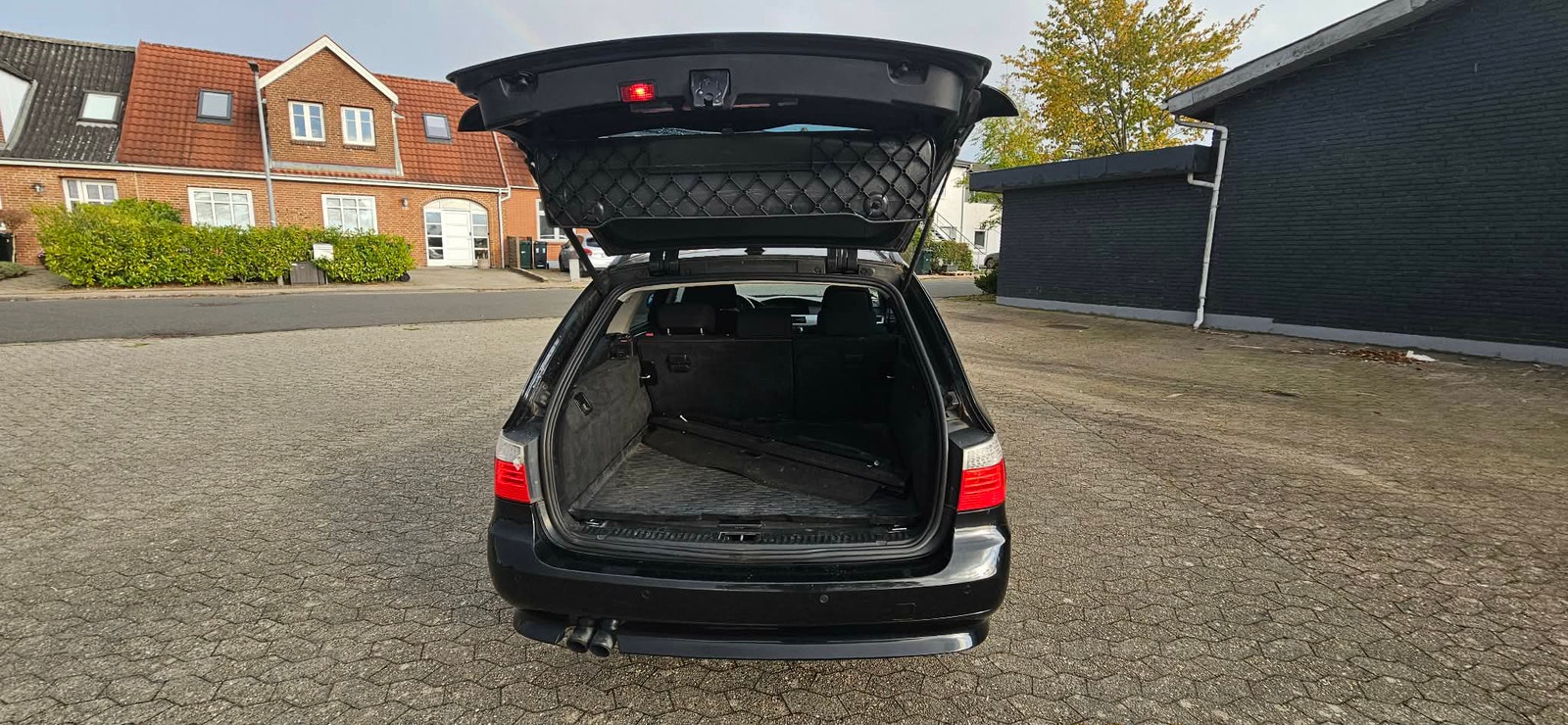 BMW 525i til salg hos Nabilli