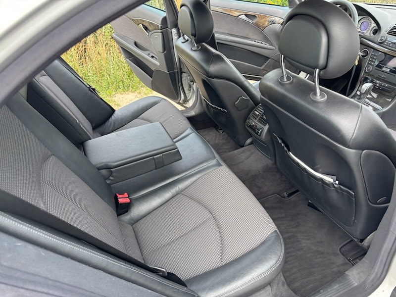Mercedes E320 til salg hos Nabilli