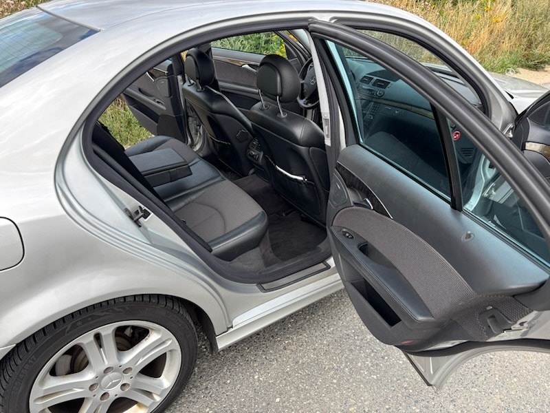 Mercedes E320 til salg hos Nabilli