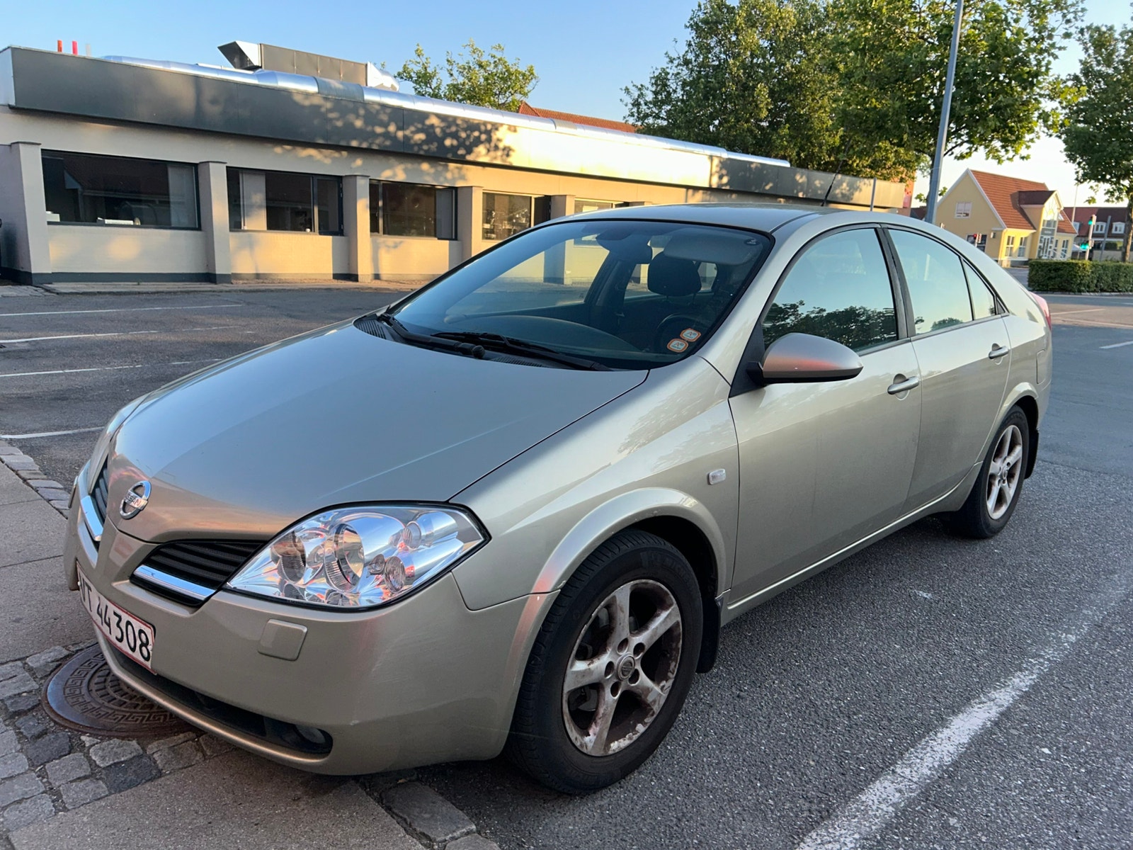 Nissan Primera – billede 2