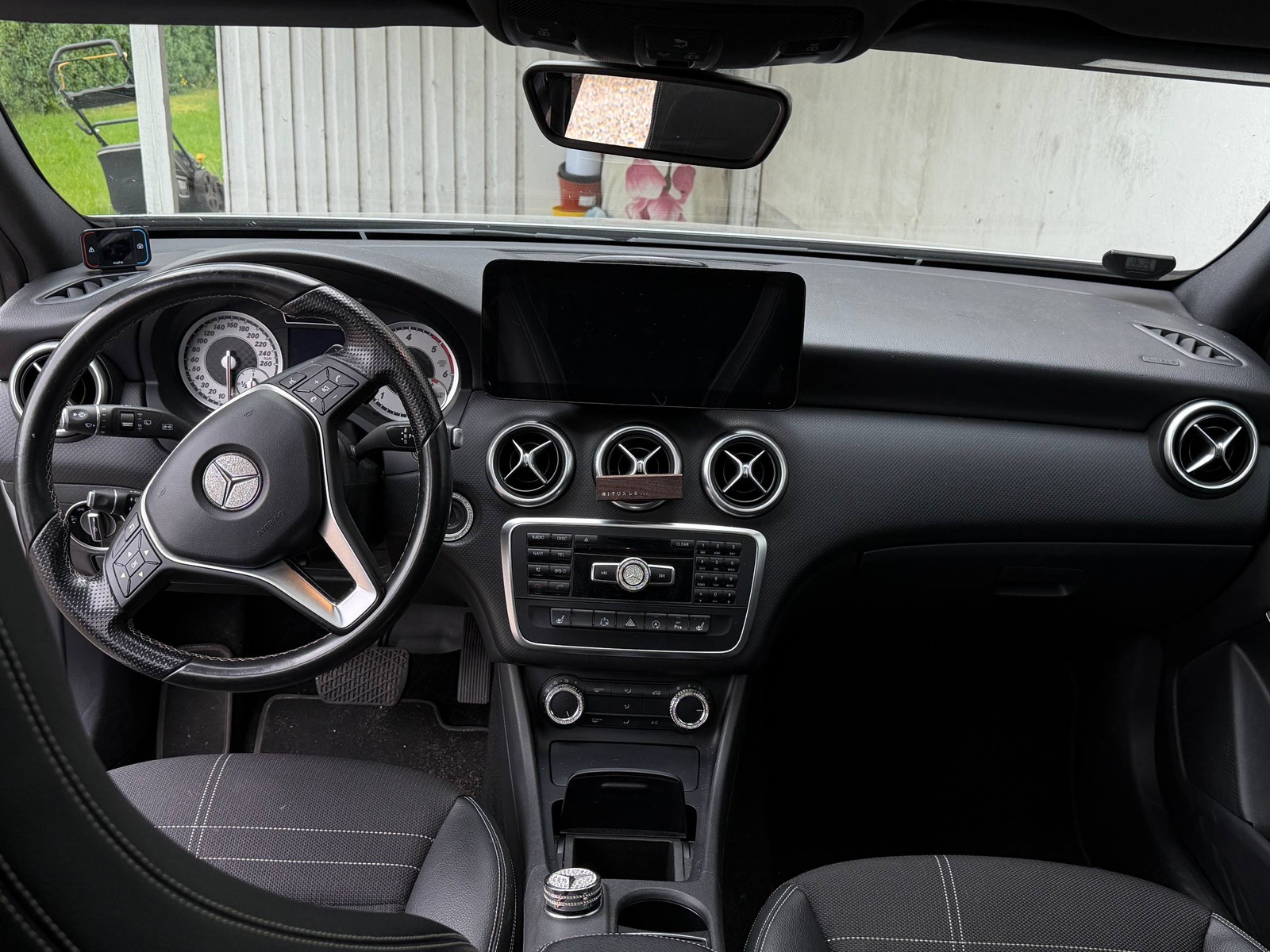 Mercedes A200 til salg hos Nabilli