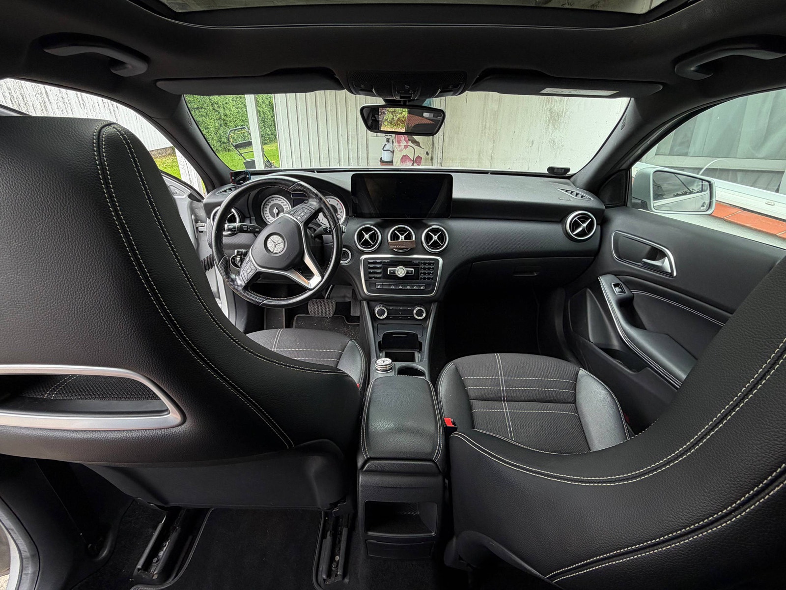 Mercedes A200 til salg hos Nabilli