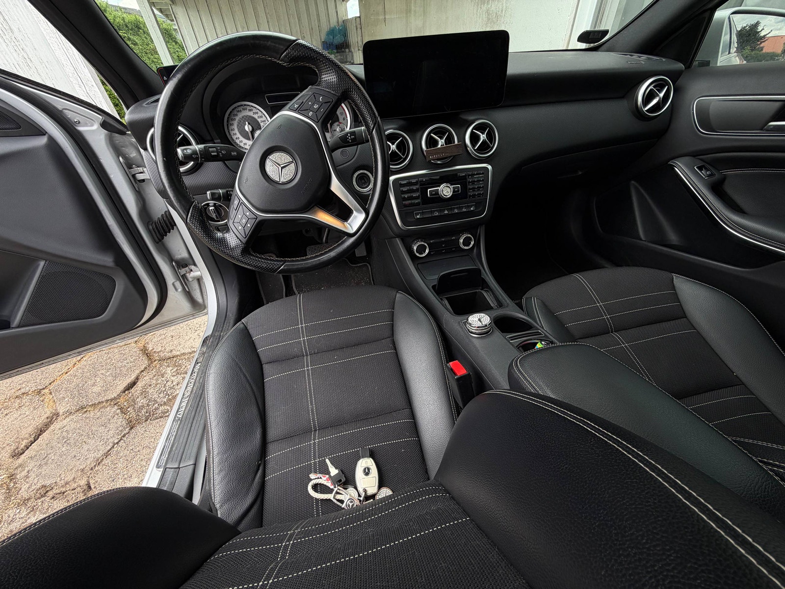 Mercedes A200 til salg hos Nabilli