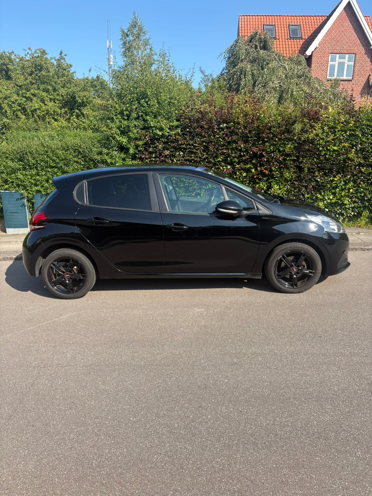Peugeot 208 til salg hos Nabilli