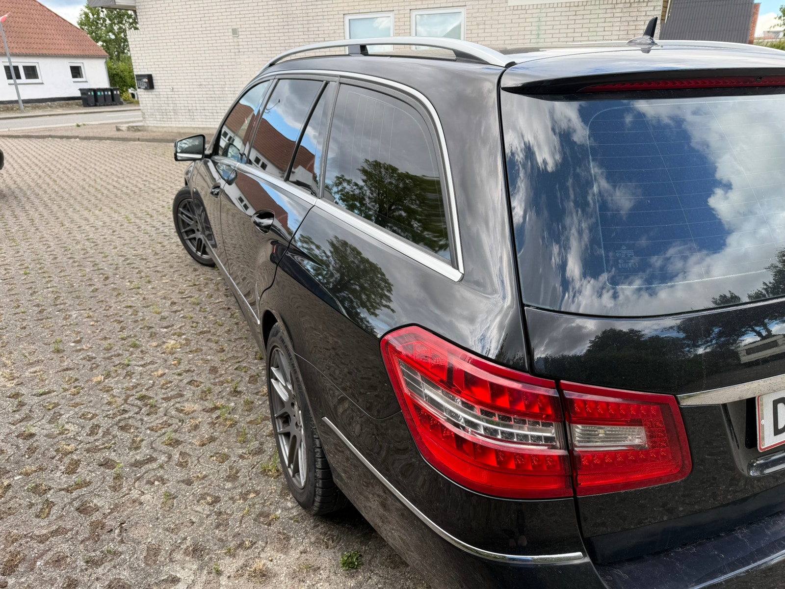 Mercedes E350 til salg hos Nabilli