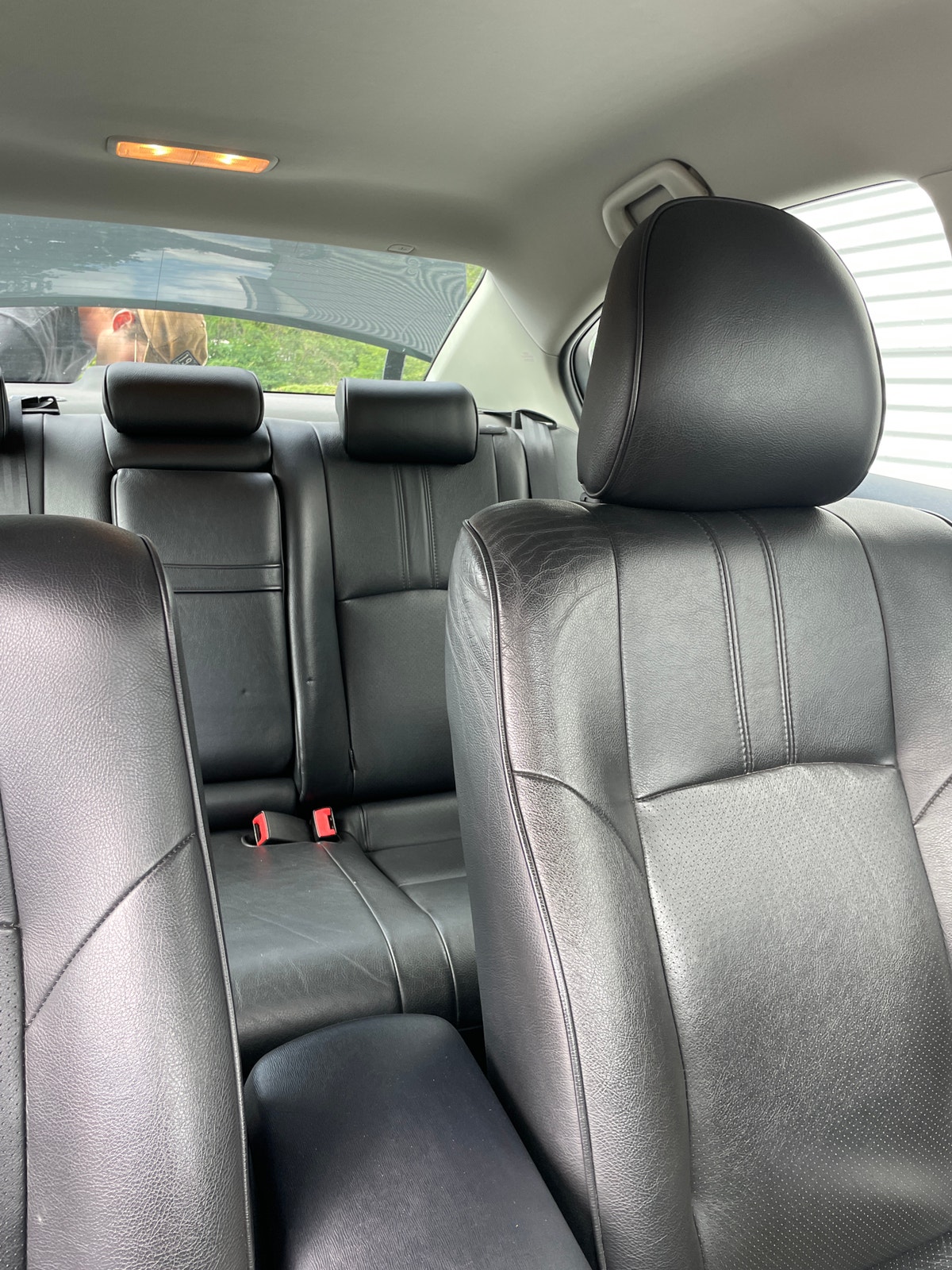 Toyota Avensis til salg hos Nabilli