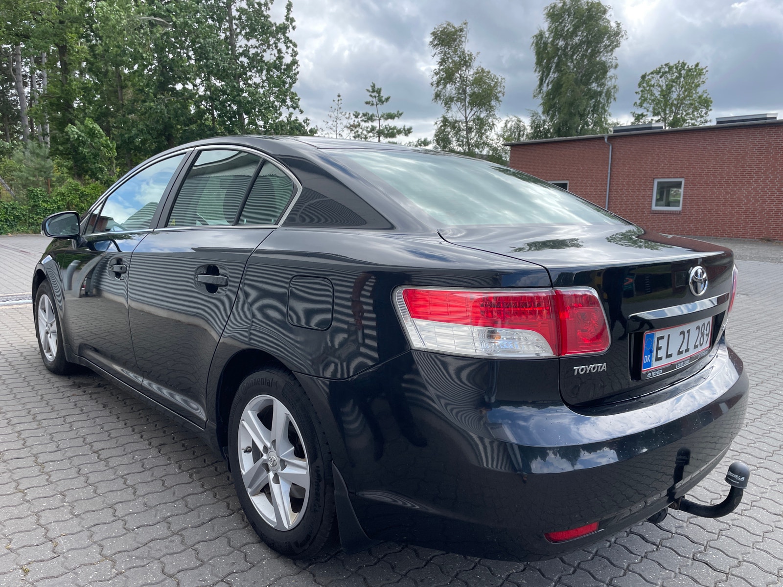 Toyota Avensis til salg hos Nabilli