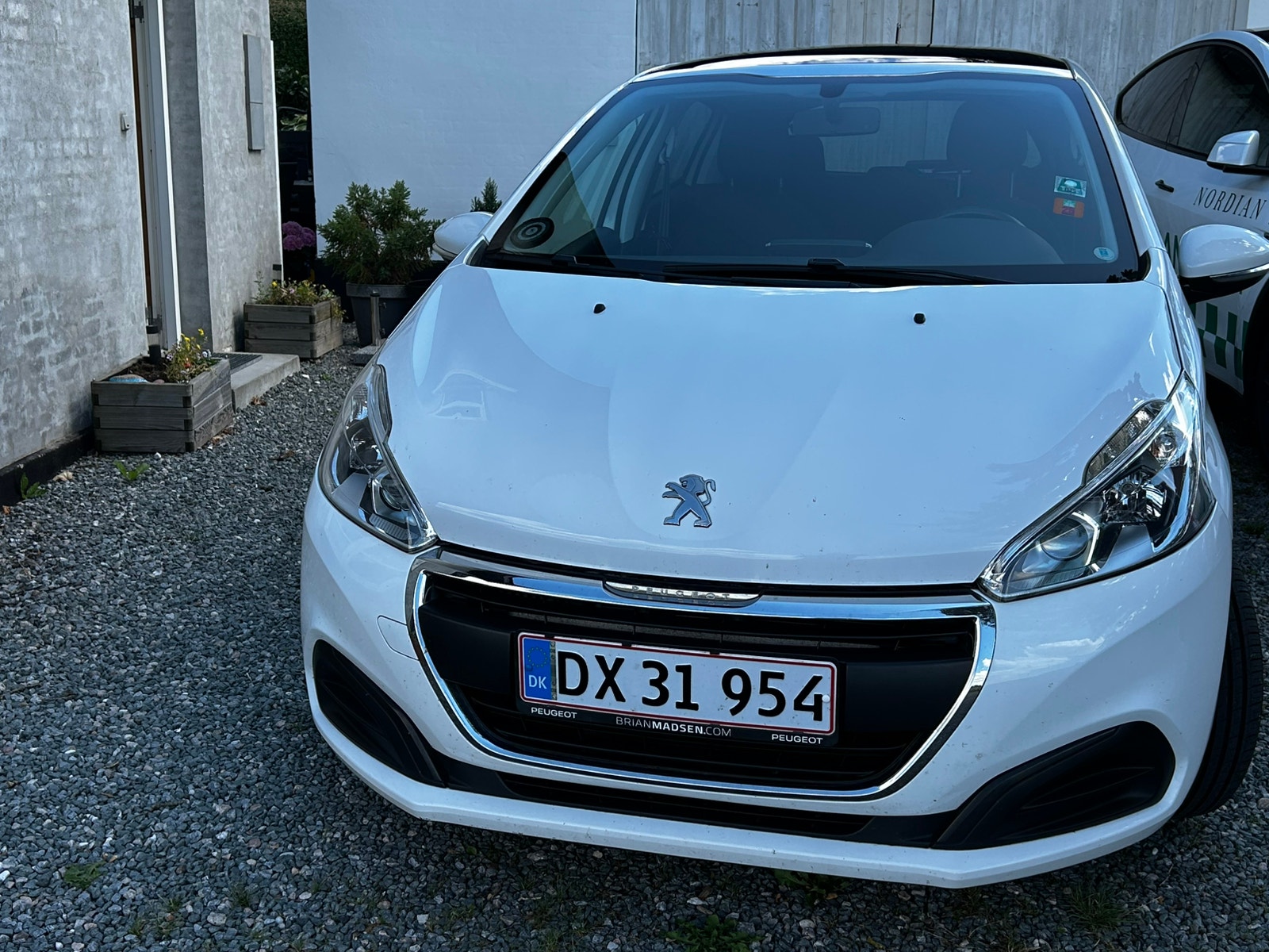 Peugeot 208 til salg hos Nabilli