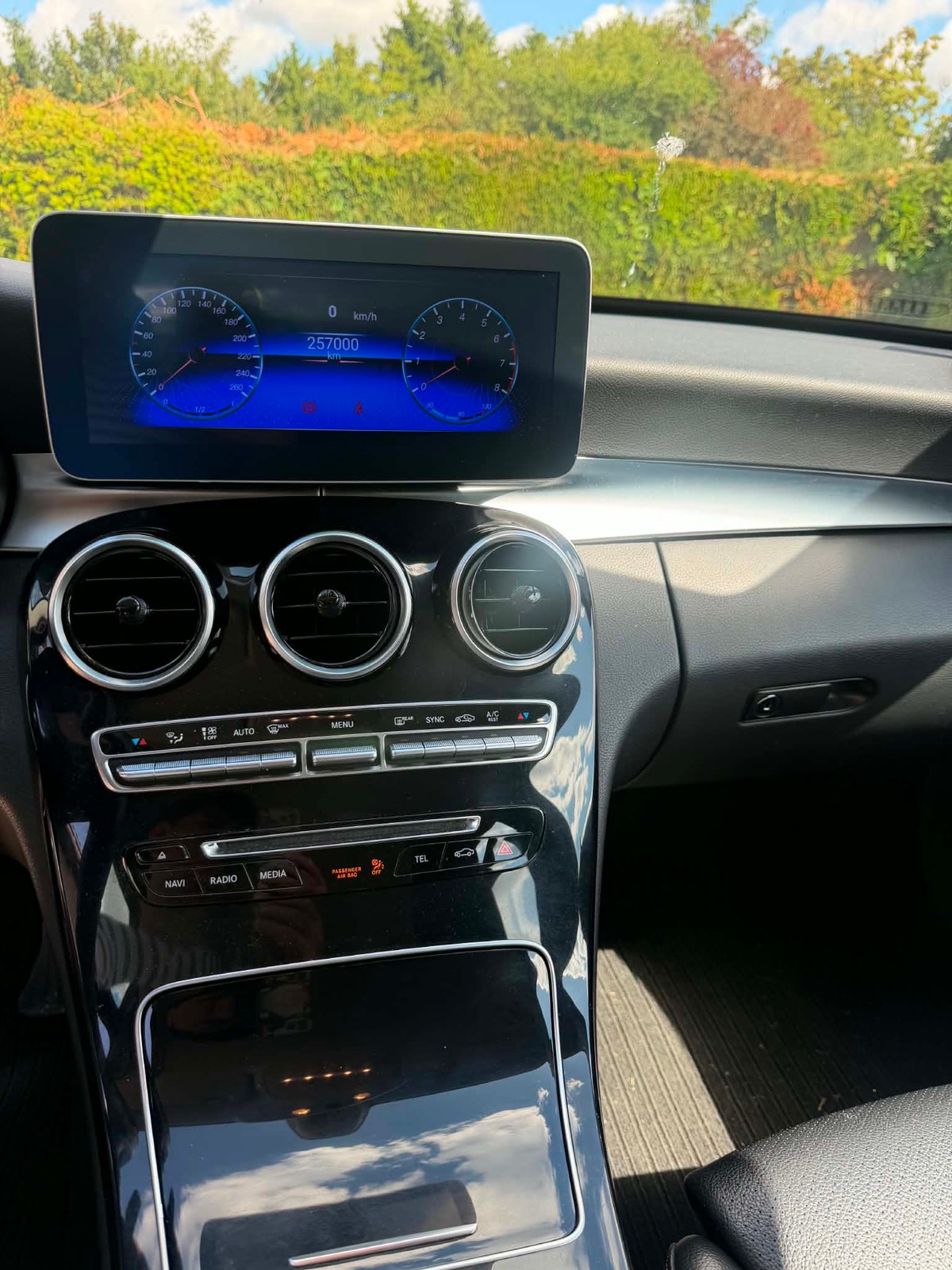 Mercedes C220 d til salg hos Nabilli