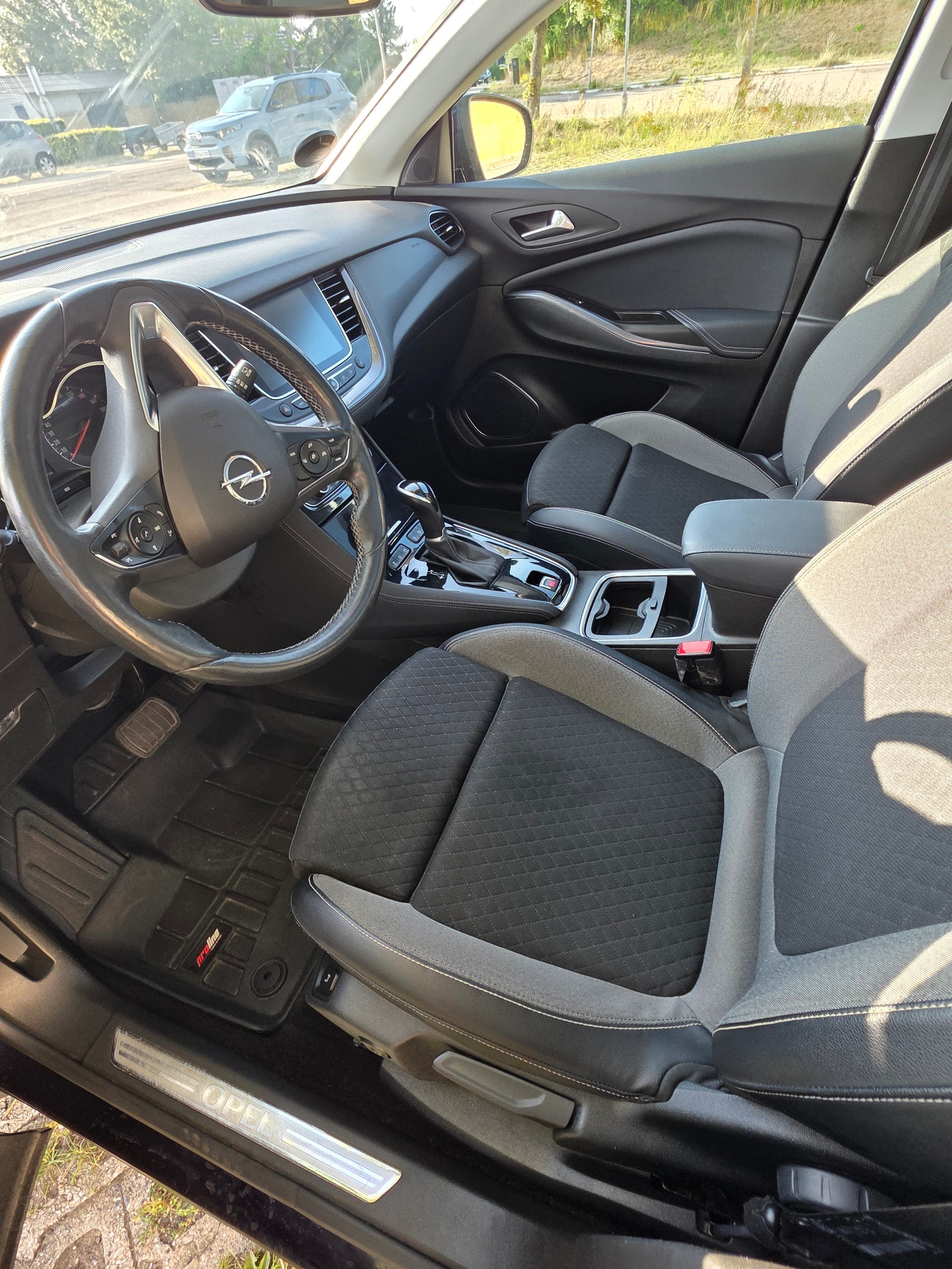 Opel Grandland X til salg hos Nabilli