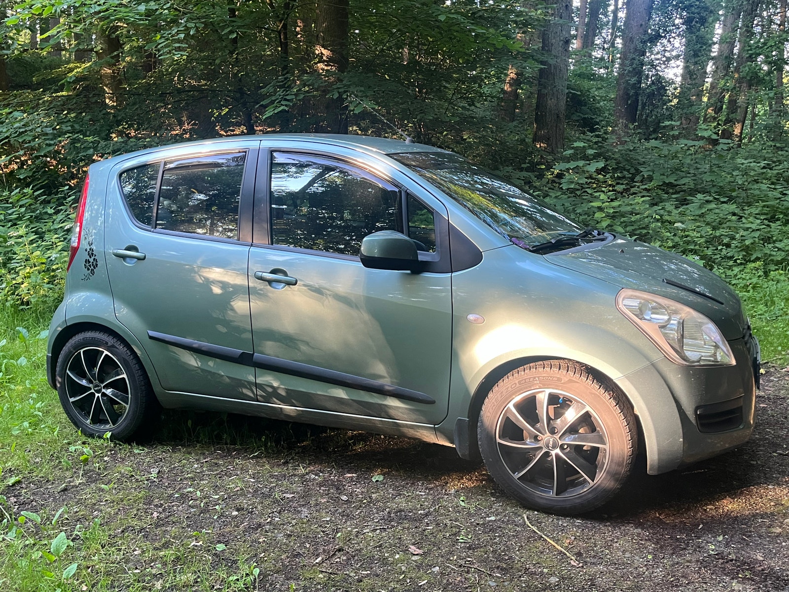 Suzuki Splash til salg hos Nabilli
