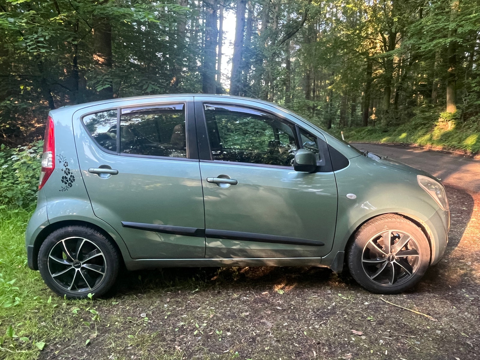 Suzuki Splash til salg hos Nabilli