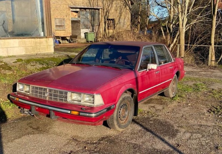 Buick Century til salg hos Nabilli