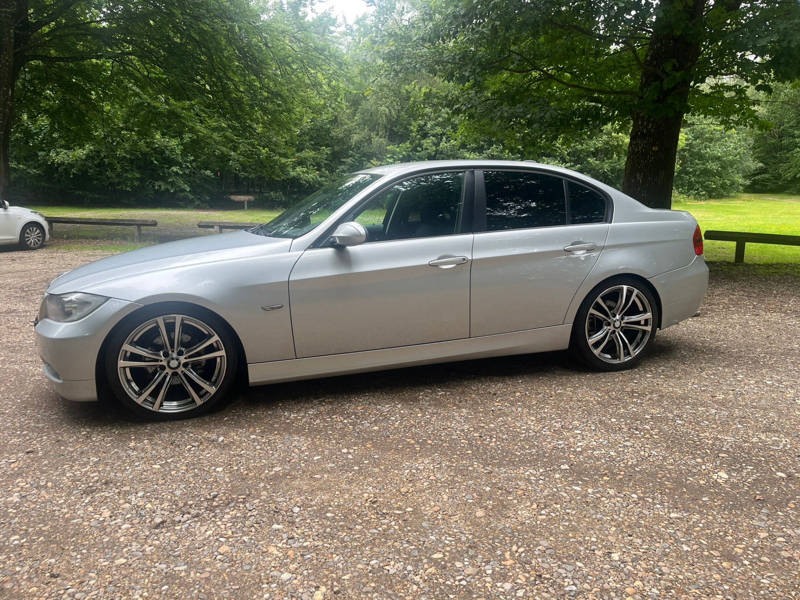 BMW 318i – billede 2