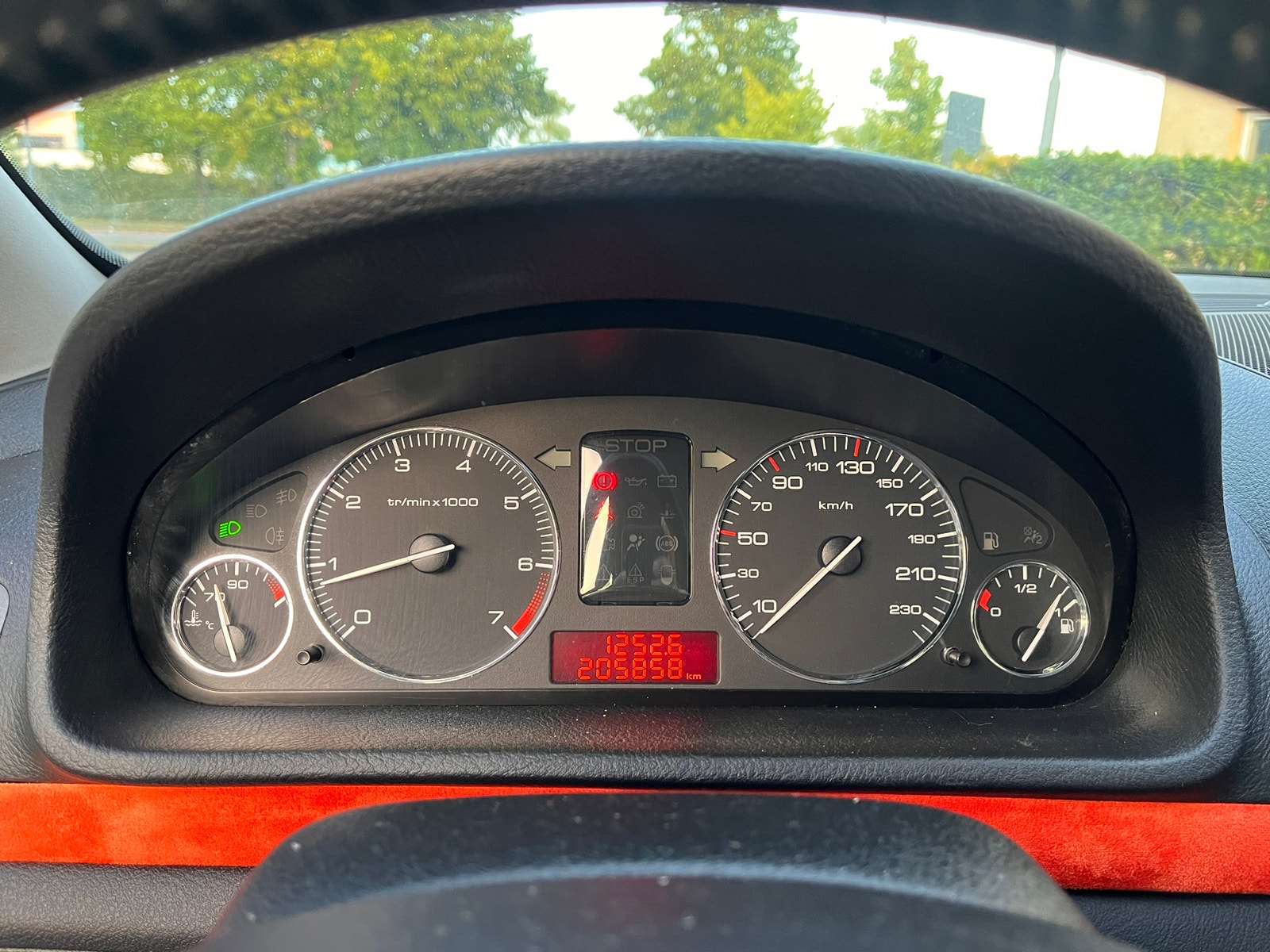 Peugeot 407 til salg hos Nabilli