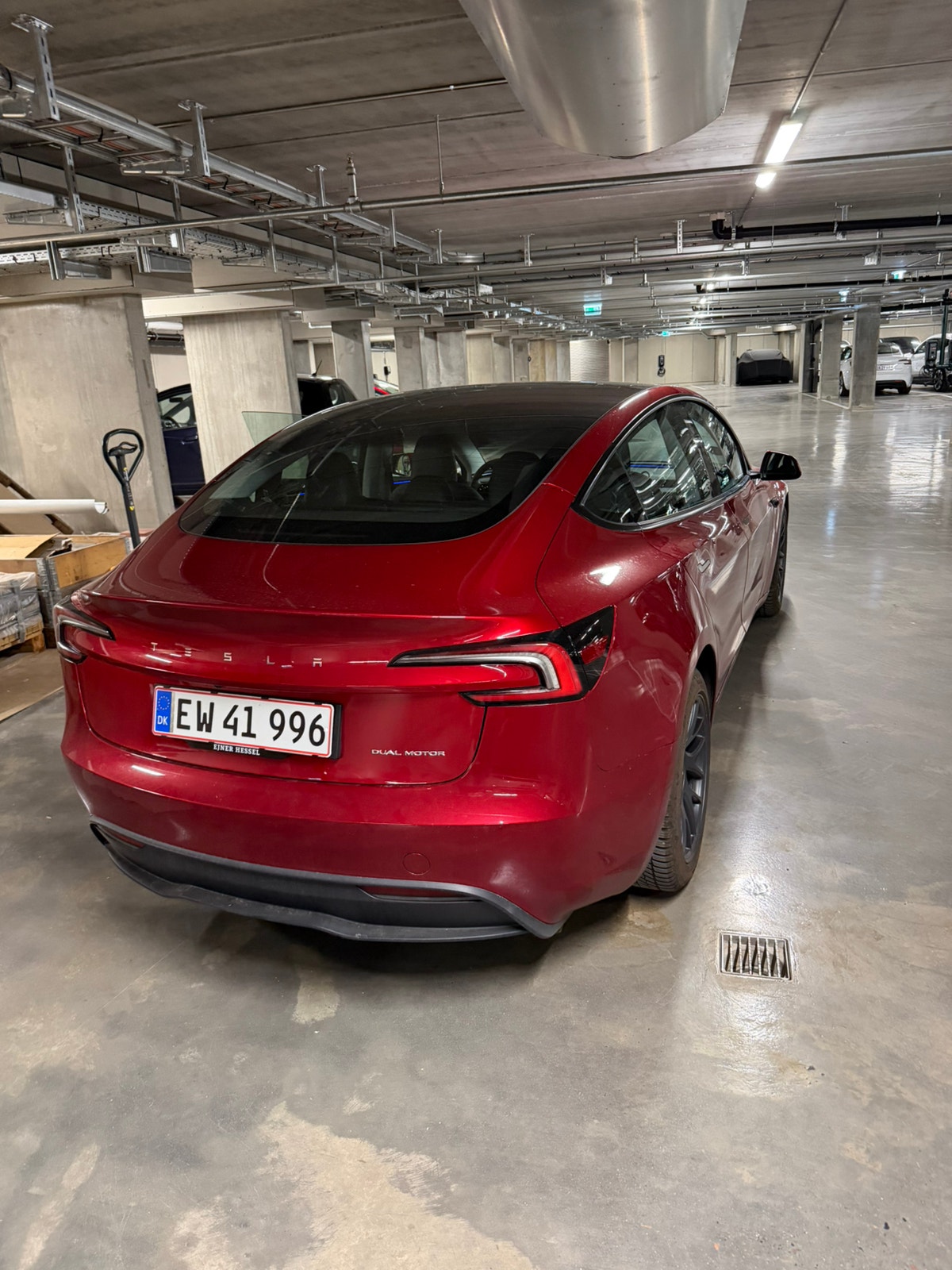 Tesla Model 3 til salg hos Nabilli