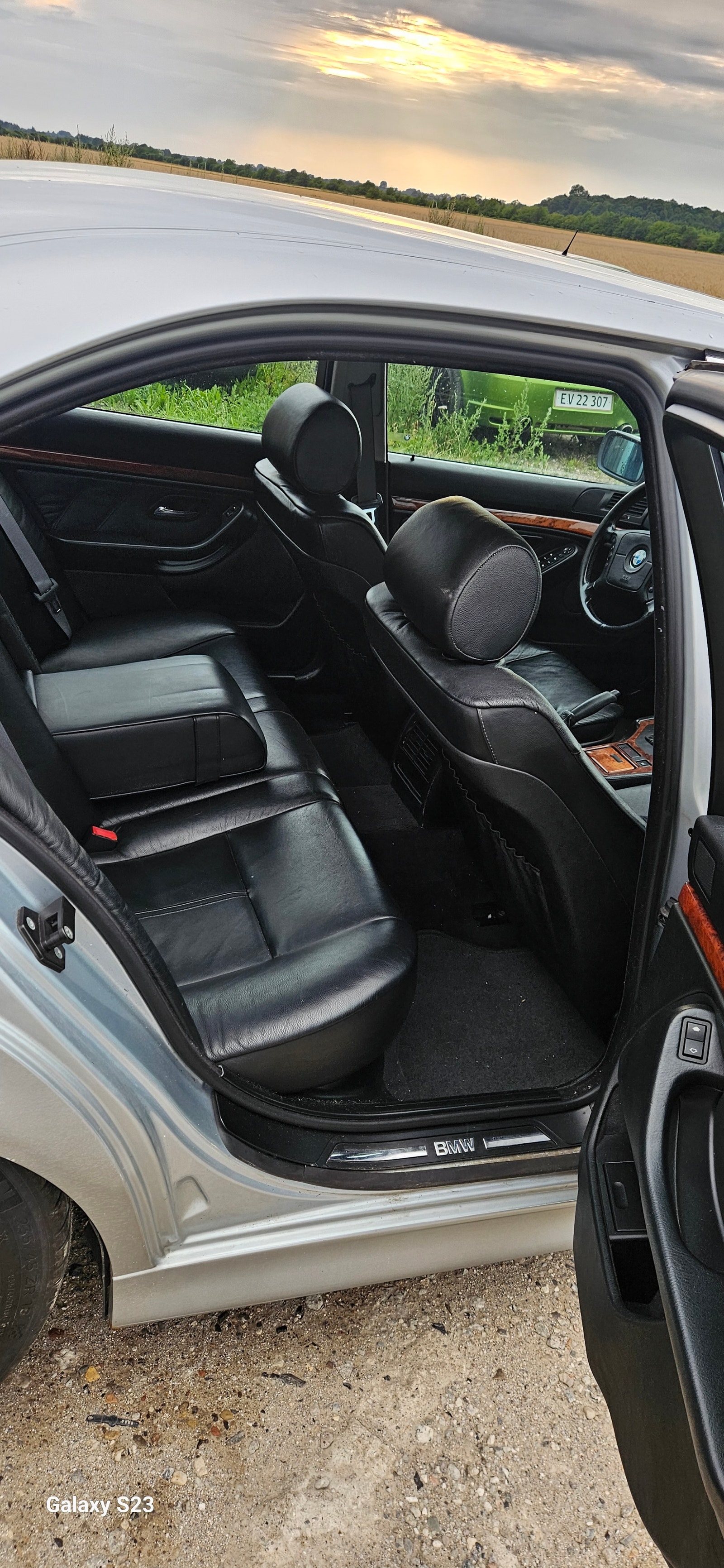 BMW 528i til salg hos Nabilli