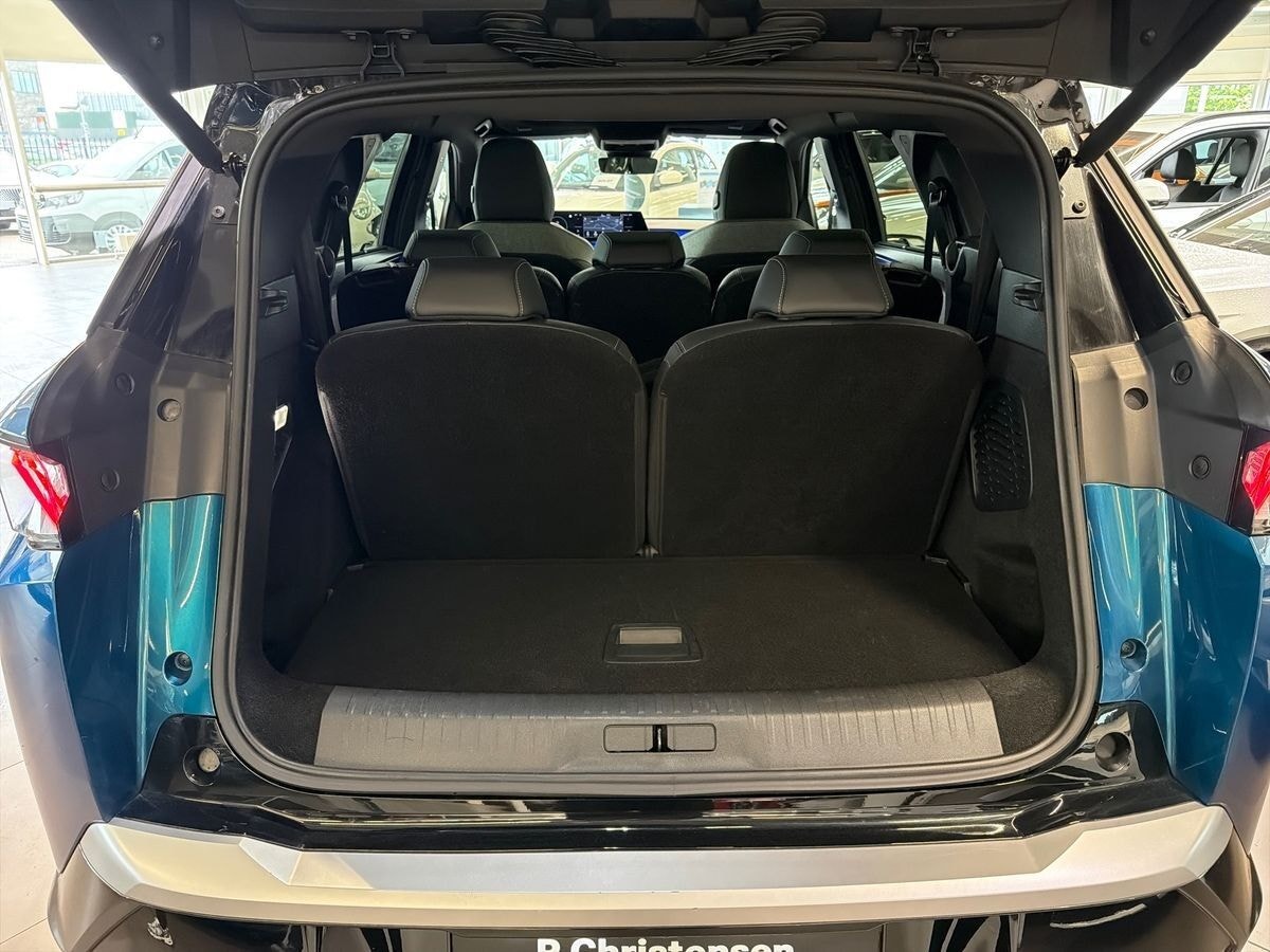 Peugeot e-5008 til salg hos Nabilli