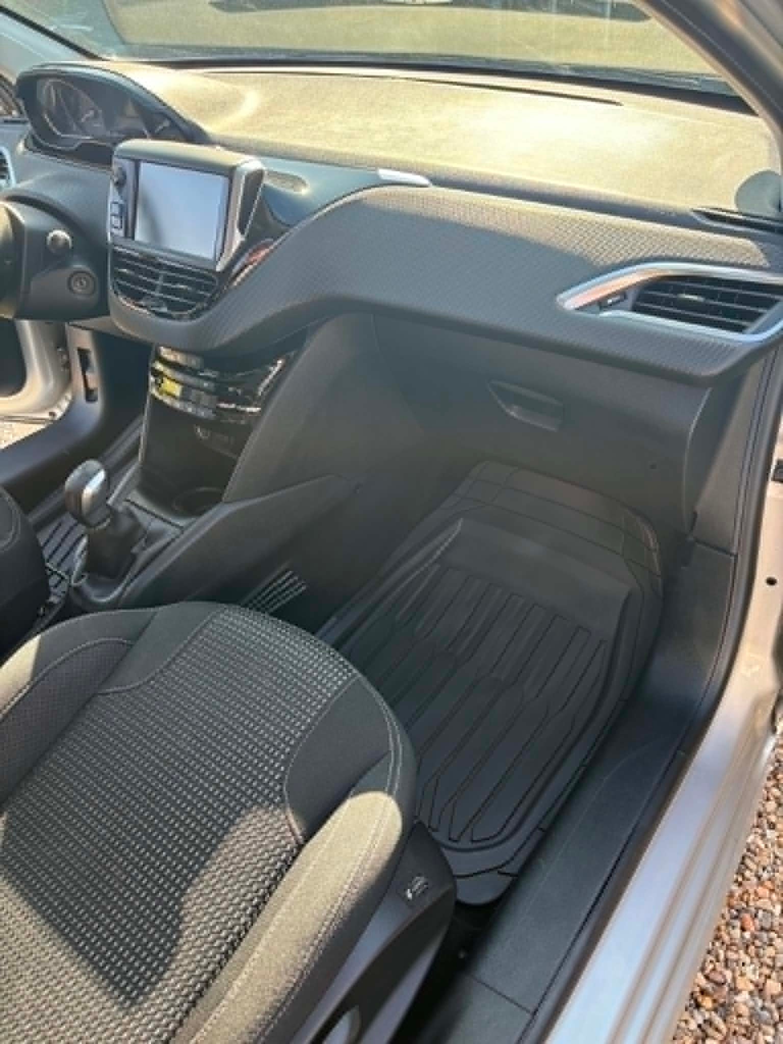 Peugeot 208 – billede 9