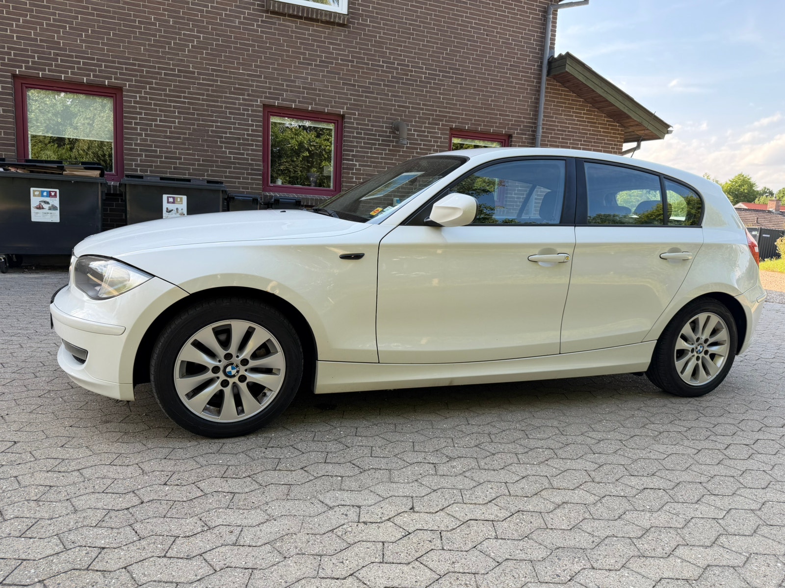 BMW 116d til salg hos Nabilli