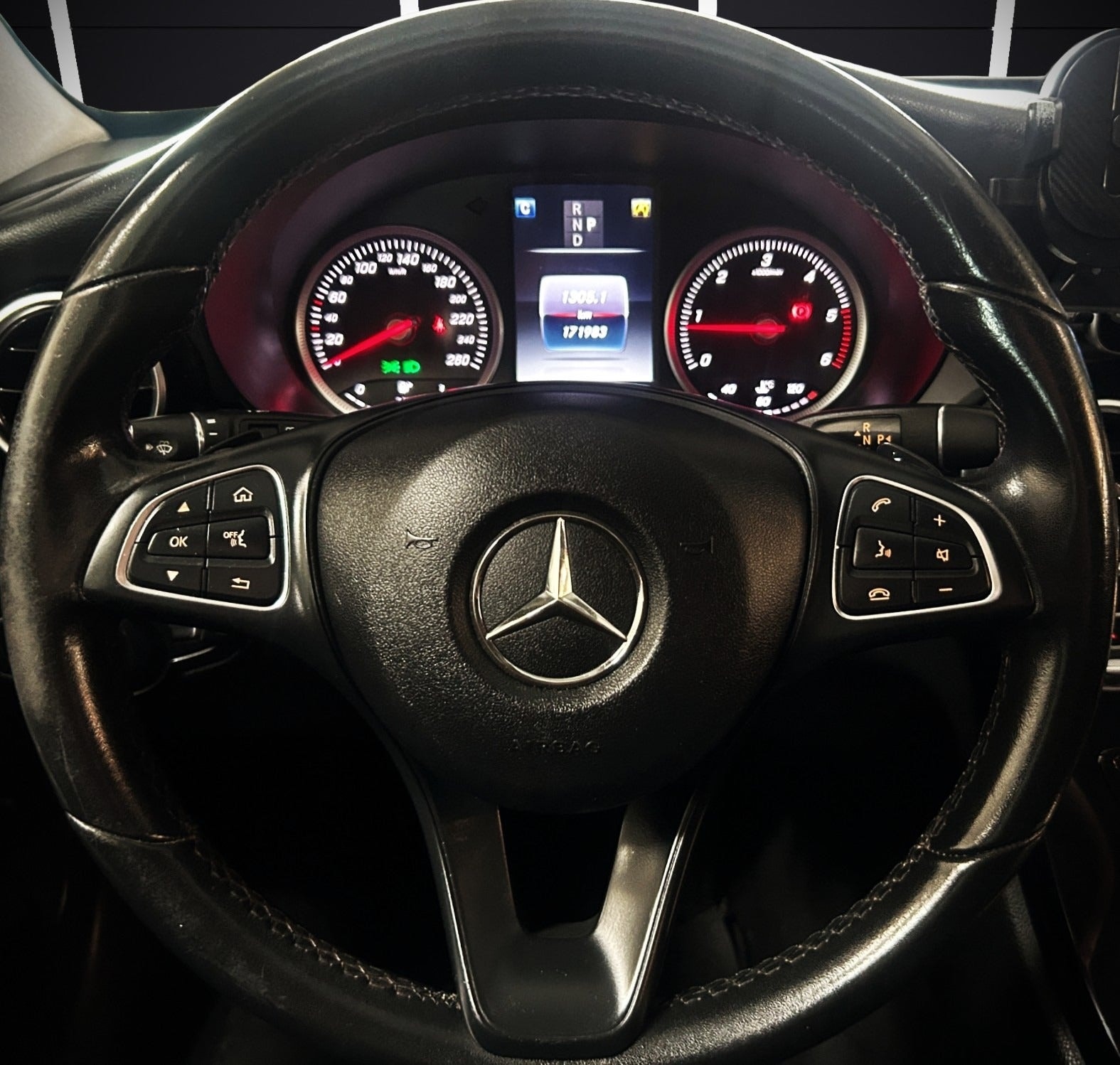 Mercedes C220 d til salg hos Nabilli