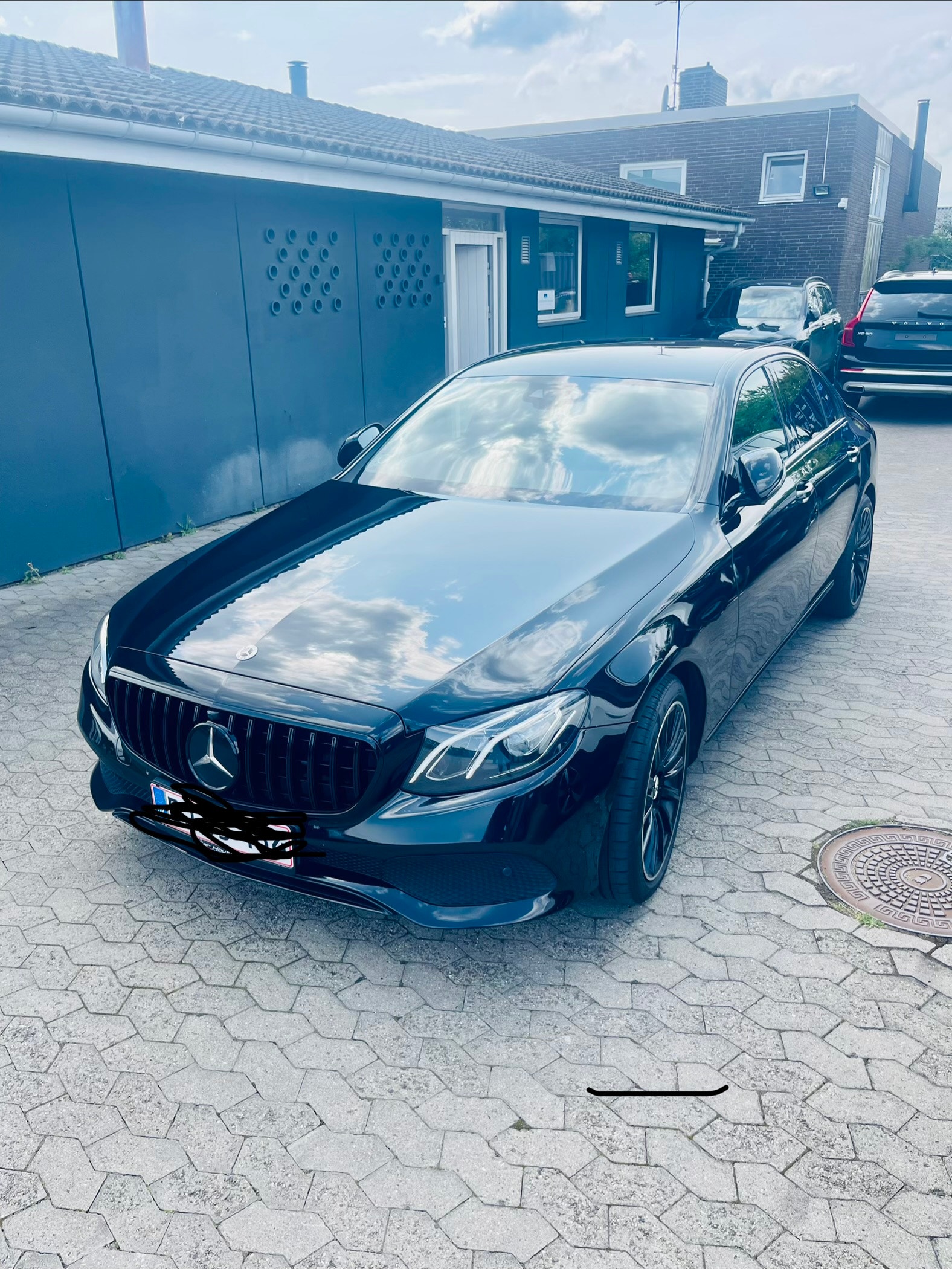 Mercedes E220 d til salg hos Nabilli