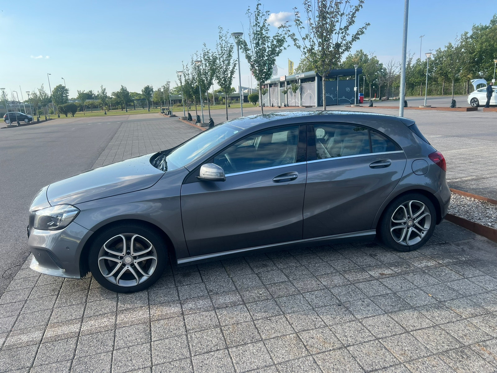 Mercedes A200 til salg hos Nabilli