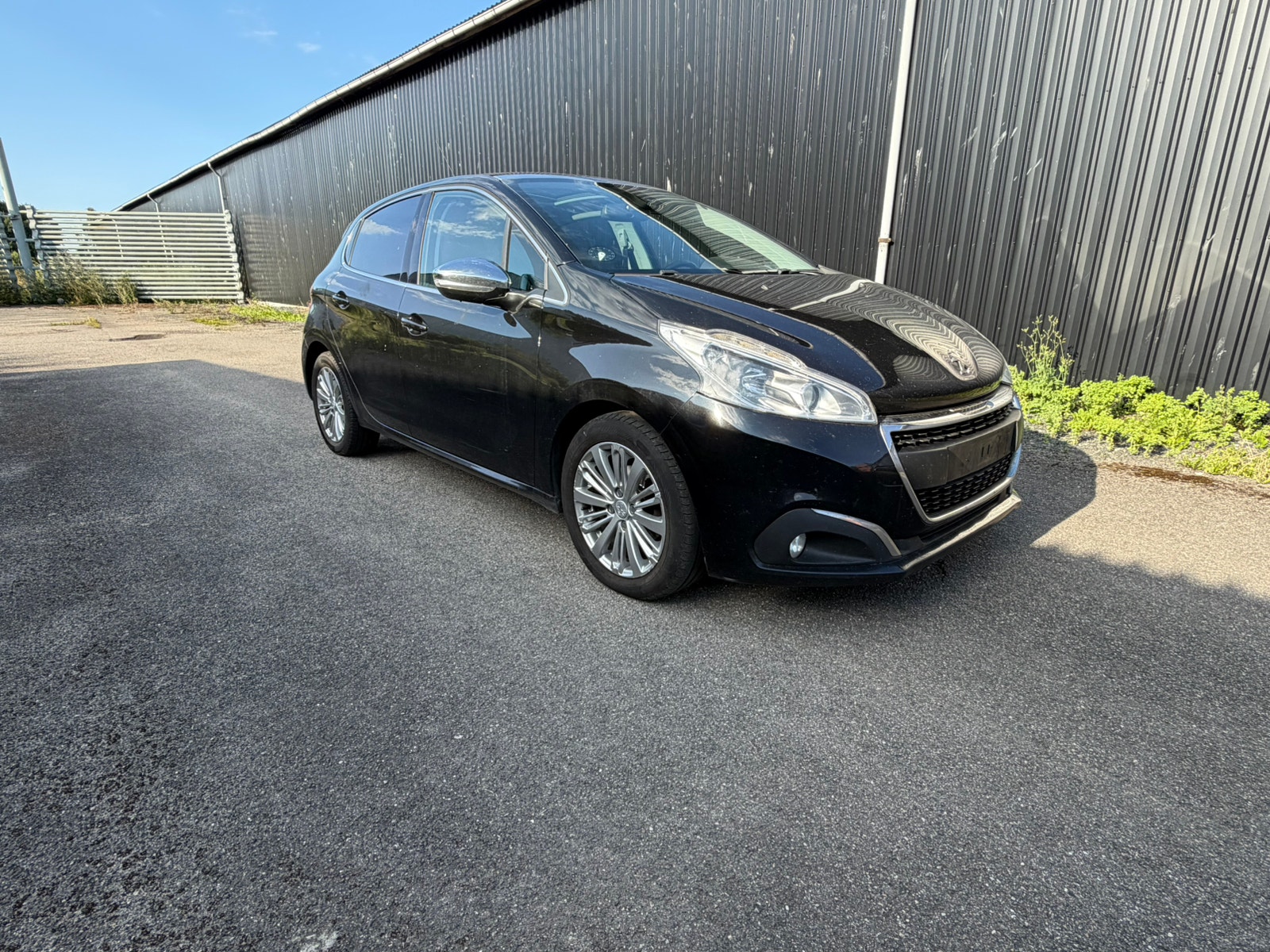 Peugeot 208 til salg hos Nabilli