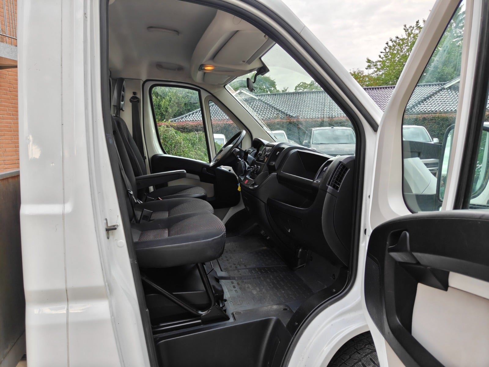 Peugeot Boxer 335 til salg hos Nabilli