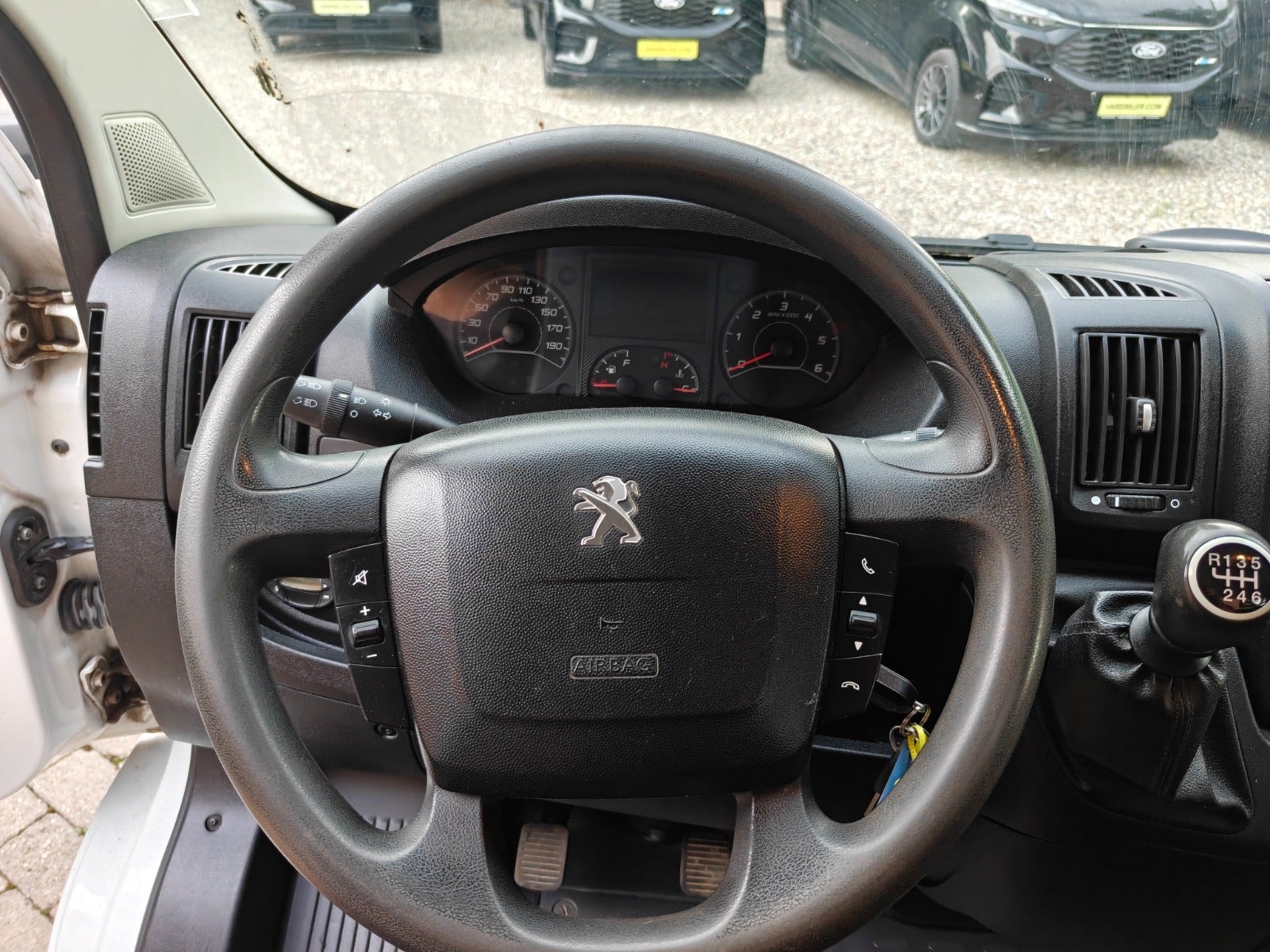 Peugeot Boxer 335 til salg hos Nabilli