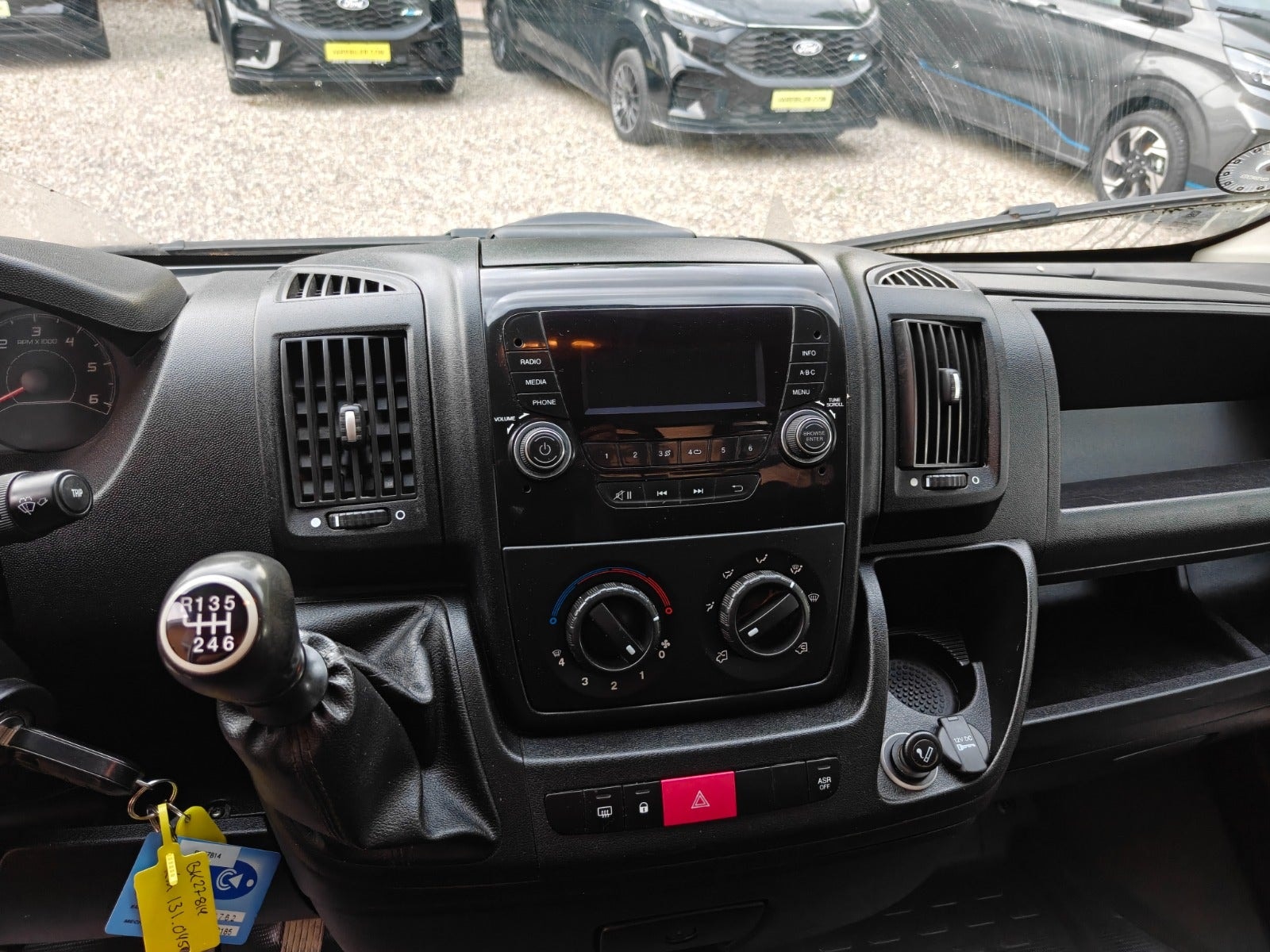 Peugeot Boxer 335 til salg hos Nabilli