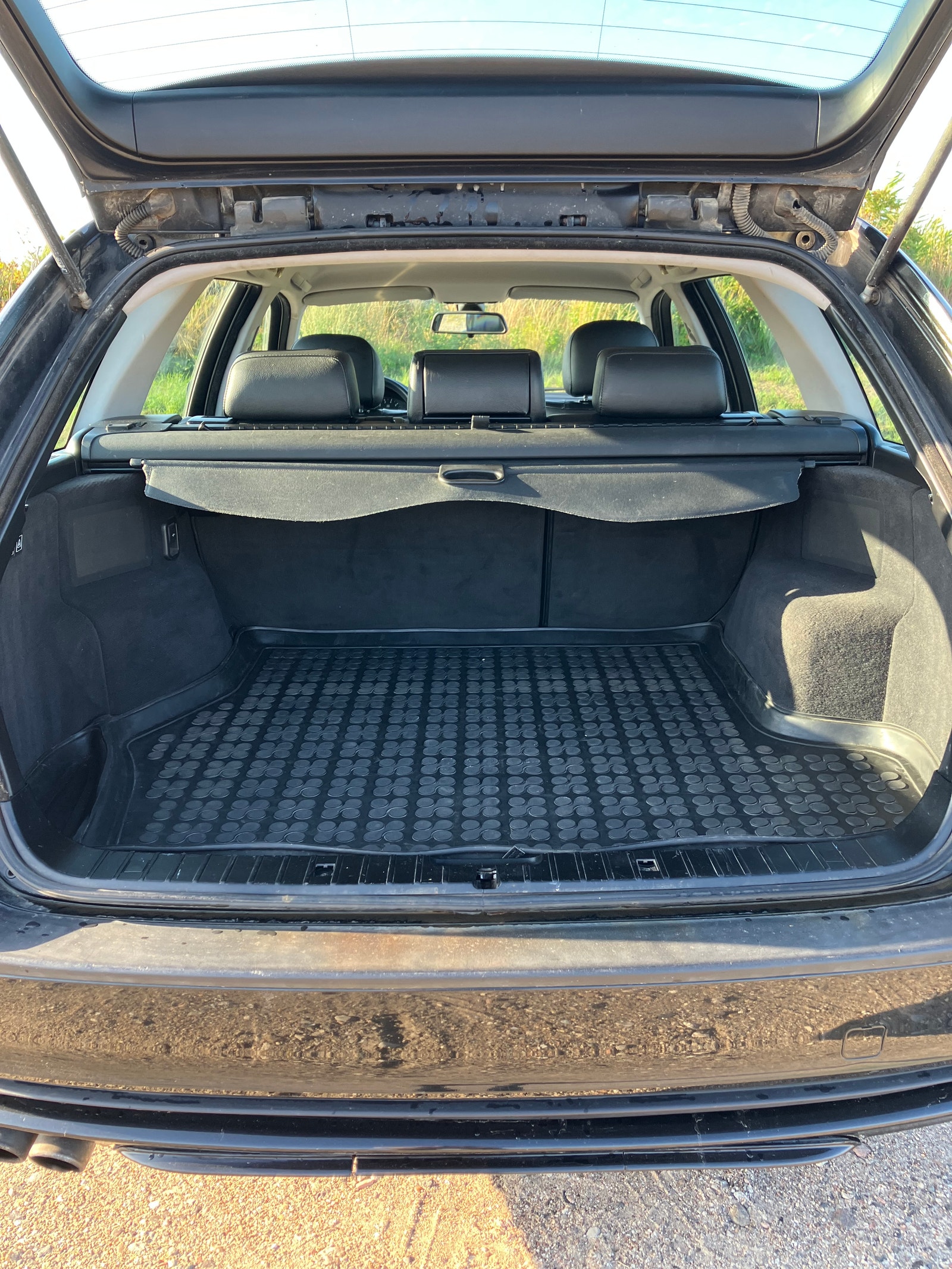 BMW 320i til salg hos Nabilli