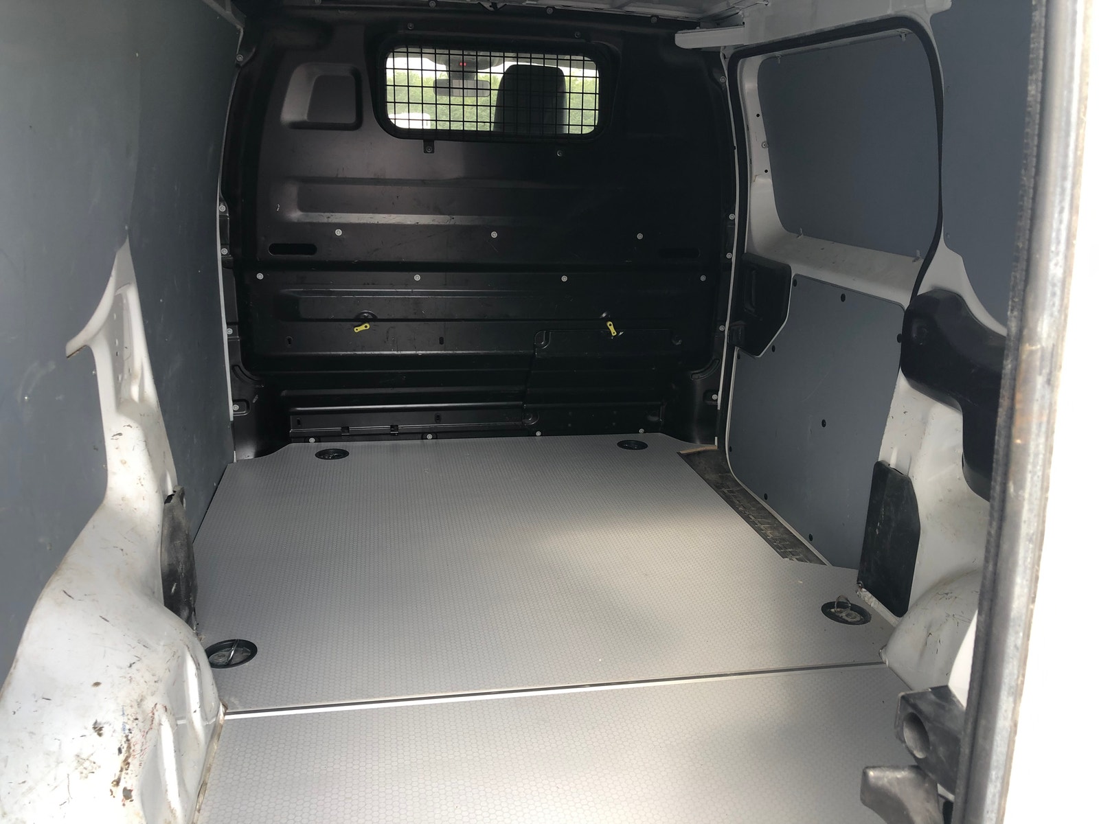 Peugeot Expert til salg hos Nabilli
