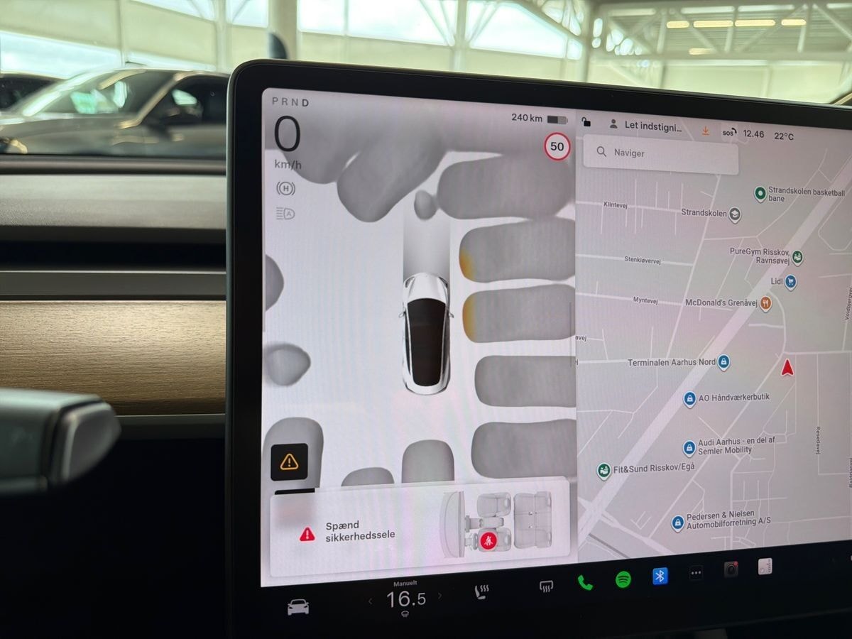 Tesla Model 3 til salg hos Nabilli