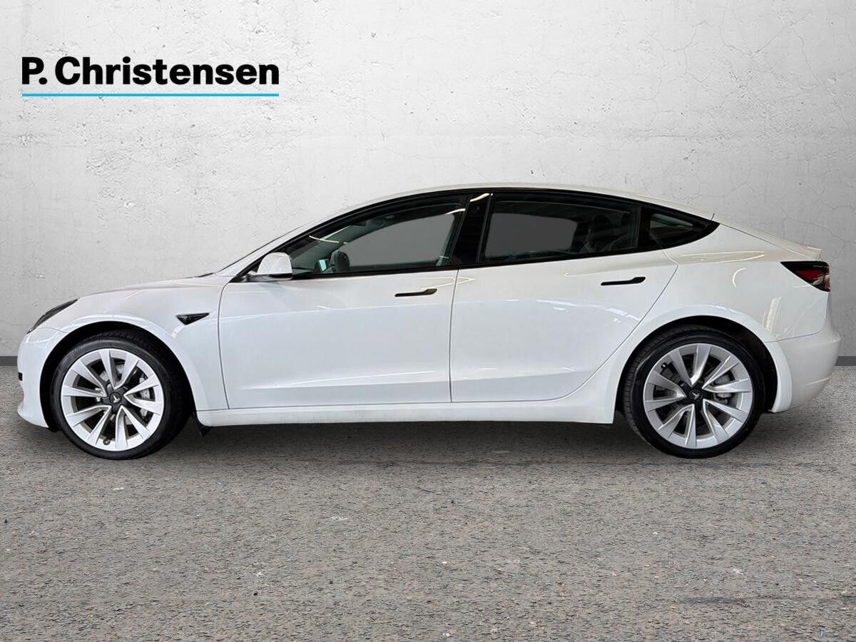 Tesla Model 3 til salg hos Nabilli