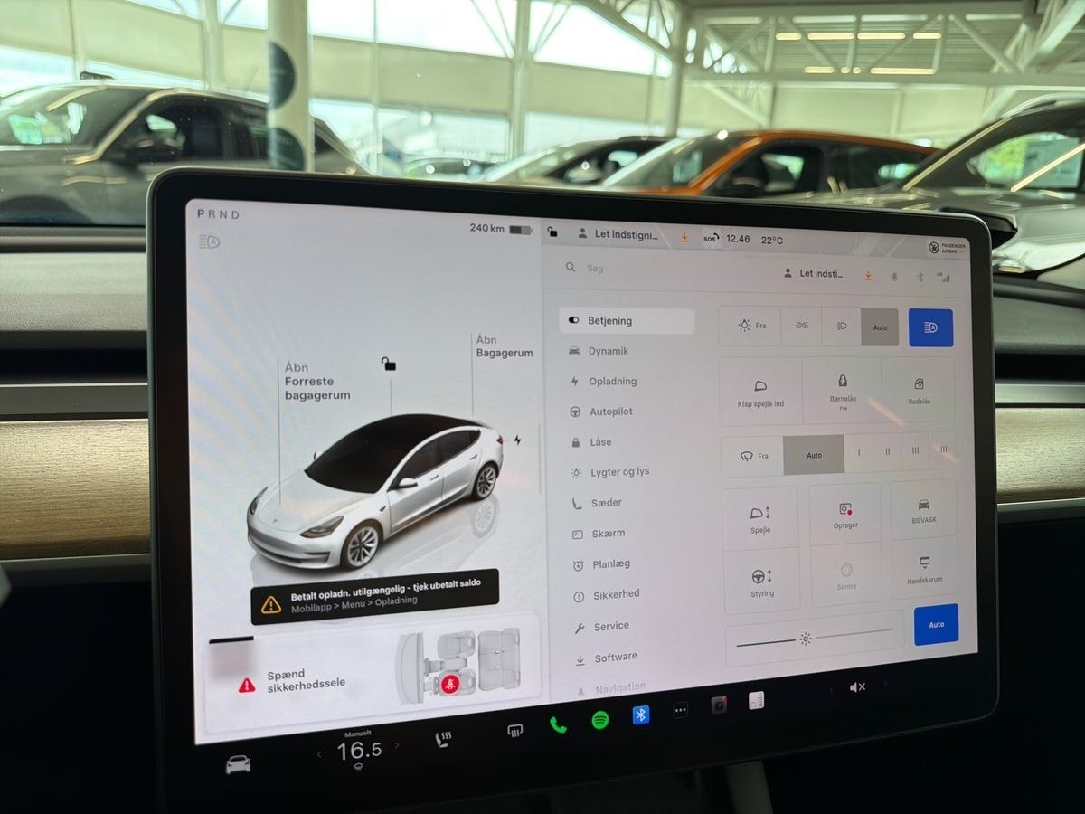 Tesla Model 3 til salg hos Nabilli