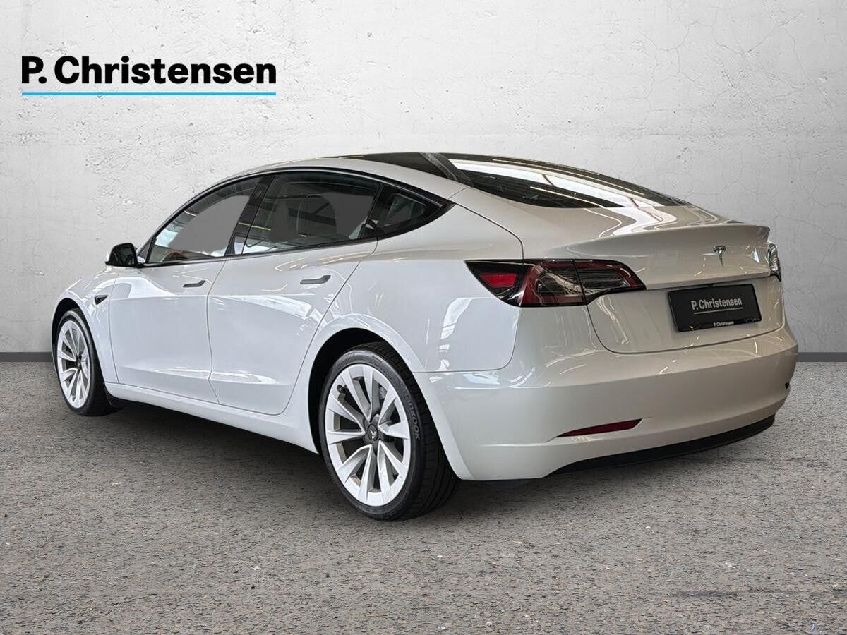 Tesla Model 3 til salg hos Nabilli