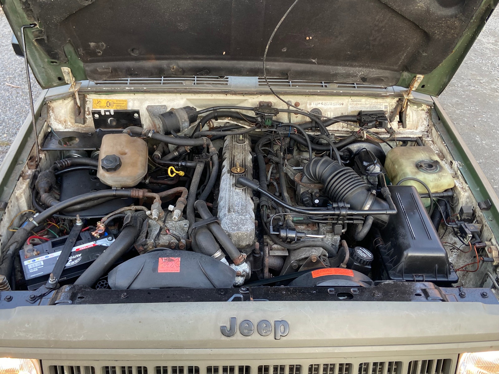 Jeep Comanche til salg hos Nabilli