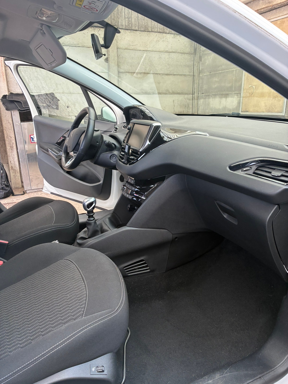 Peugeot 208 – billede 2