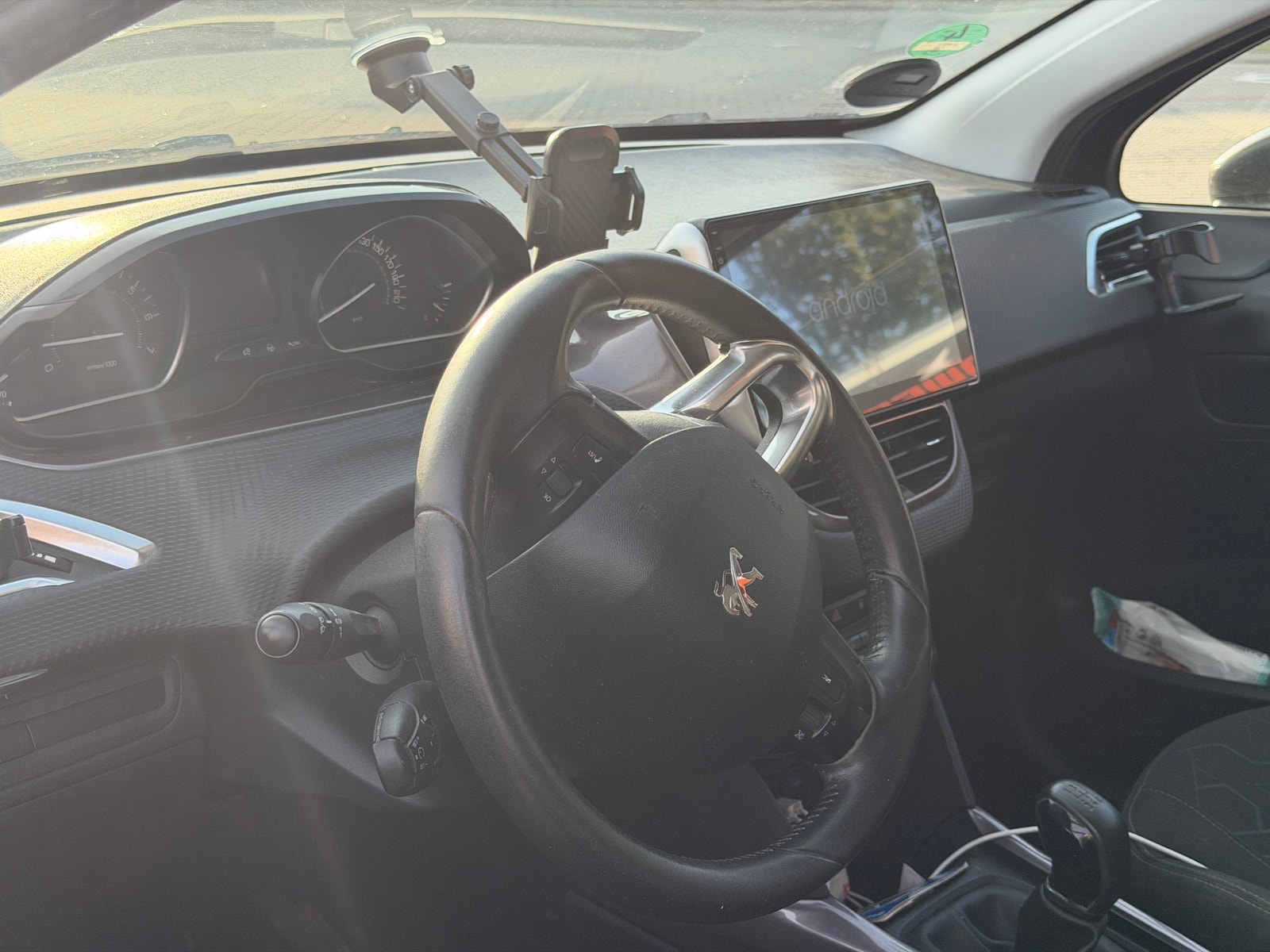 Peugeot 2008 til salg hos Nabilli