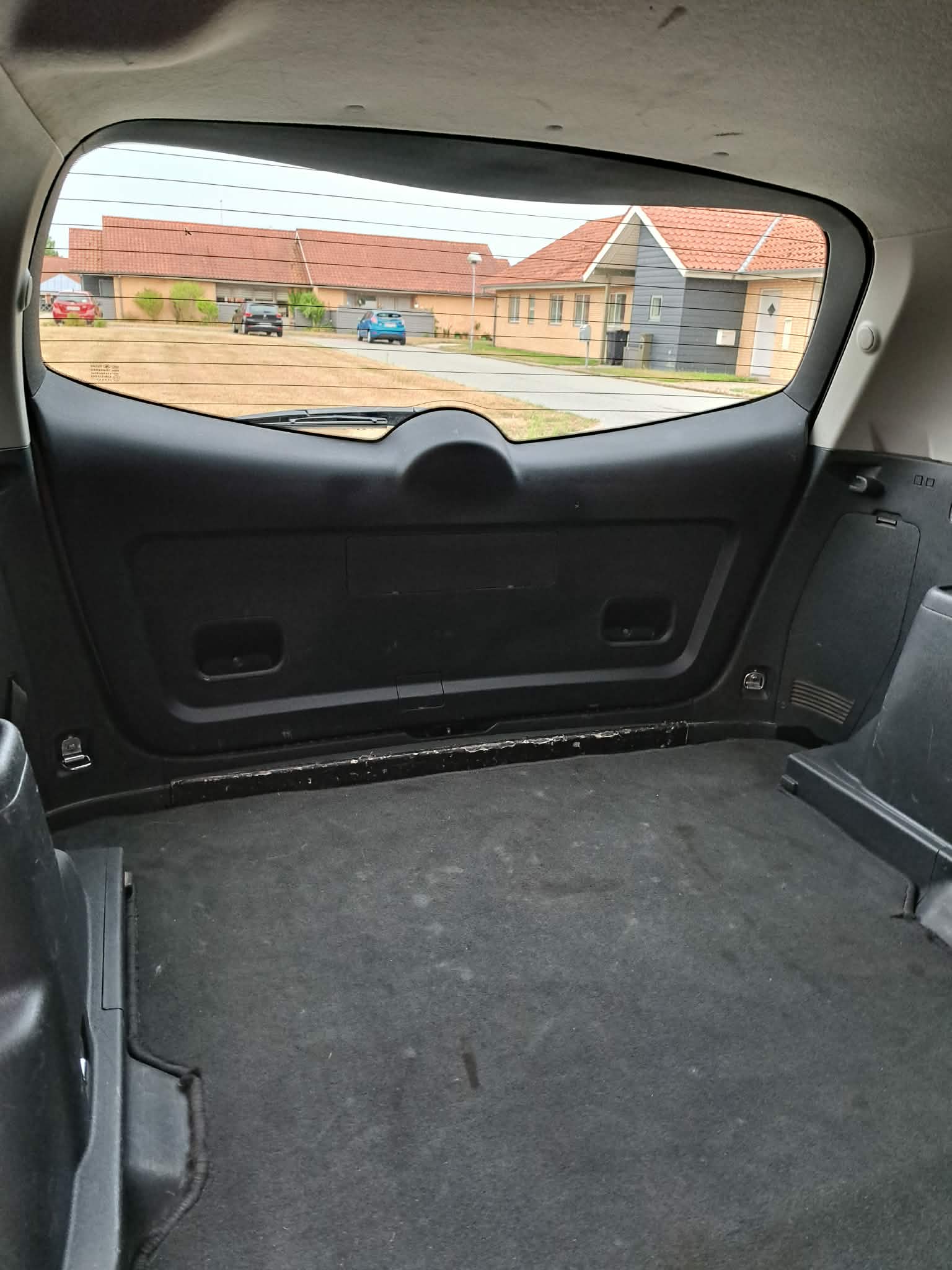Toyota Corolla Verso til salg hos Nabilli