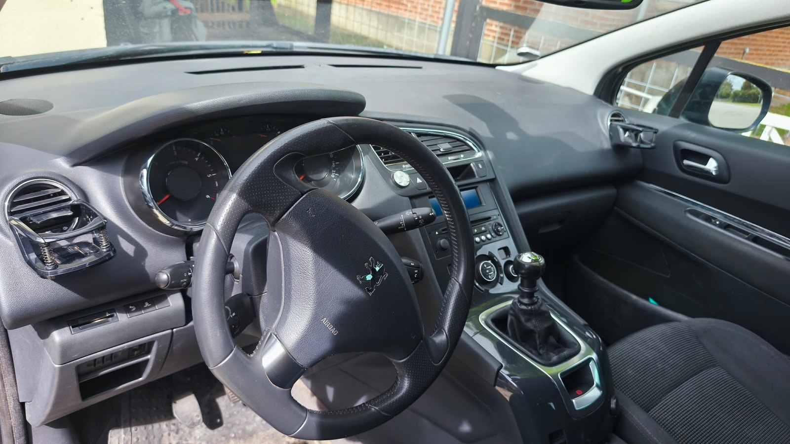 Peugeot 5008 til salg hos Nabilli