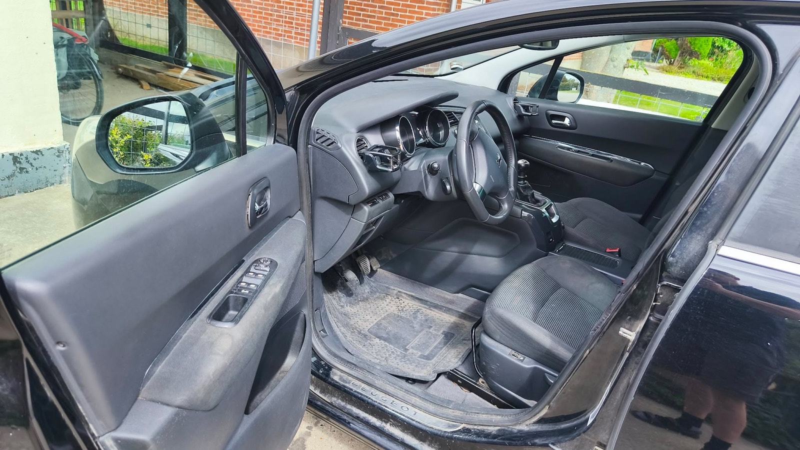 Peugeot 5008 til salg hos Nabilli