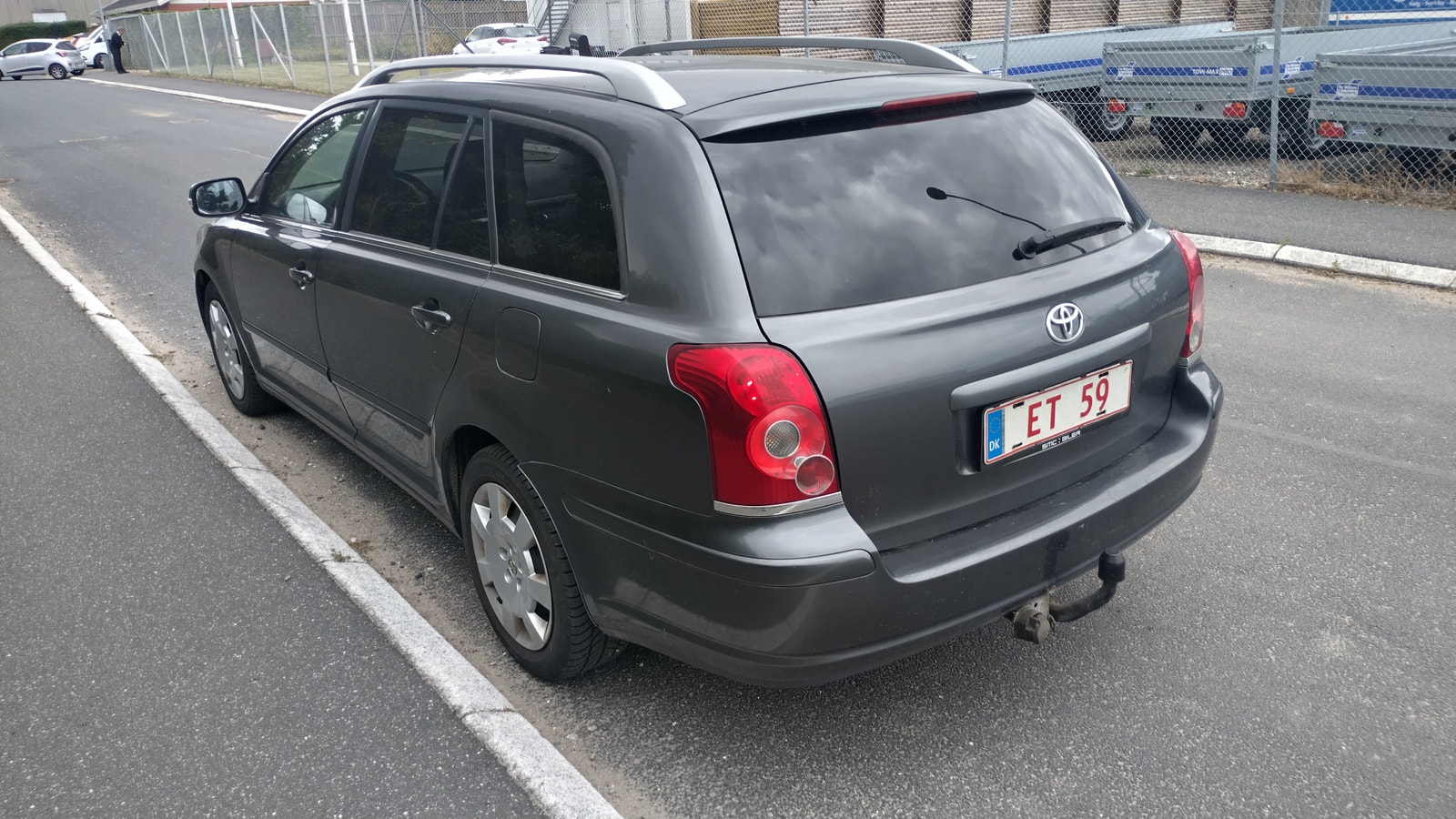 Toyota Avensis til salg hos Nabilli