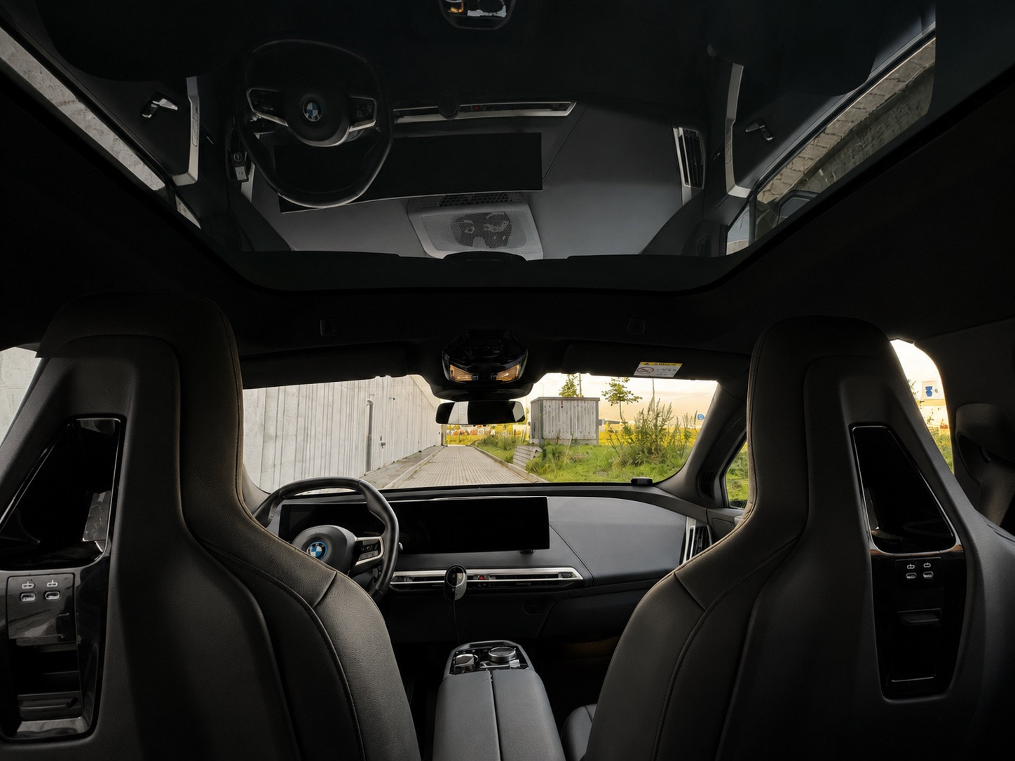 BMW iX til salg hos Nabilli